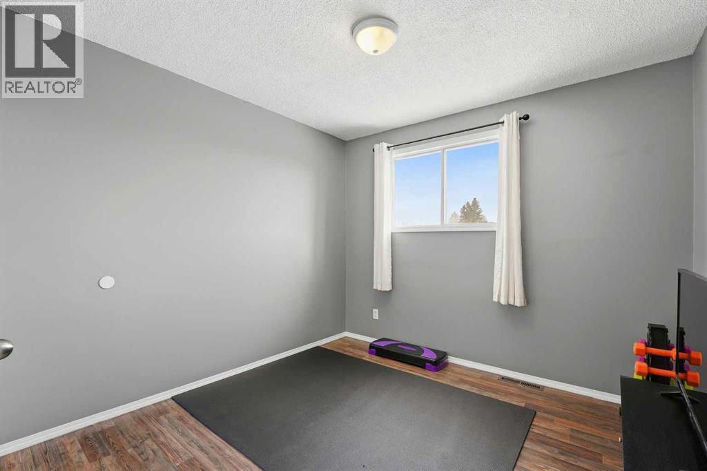 403 Terrace Park, Red Deer