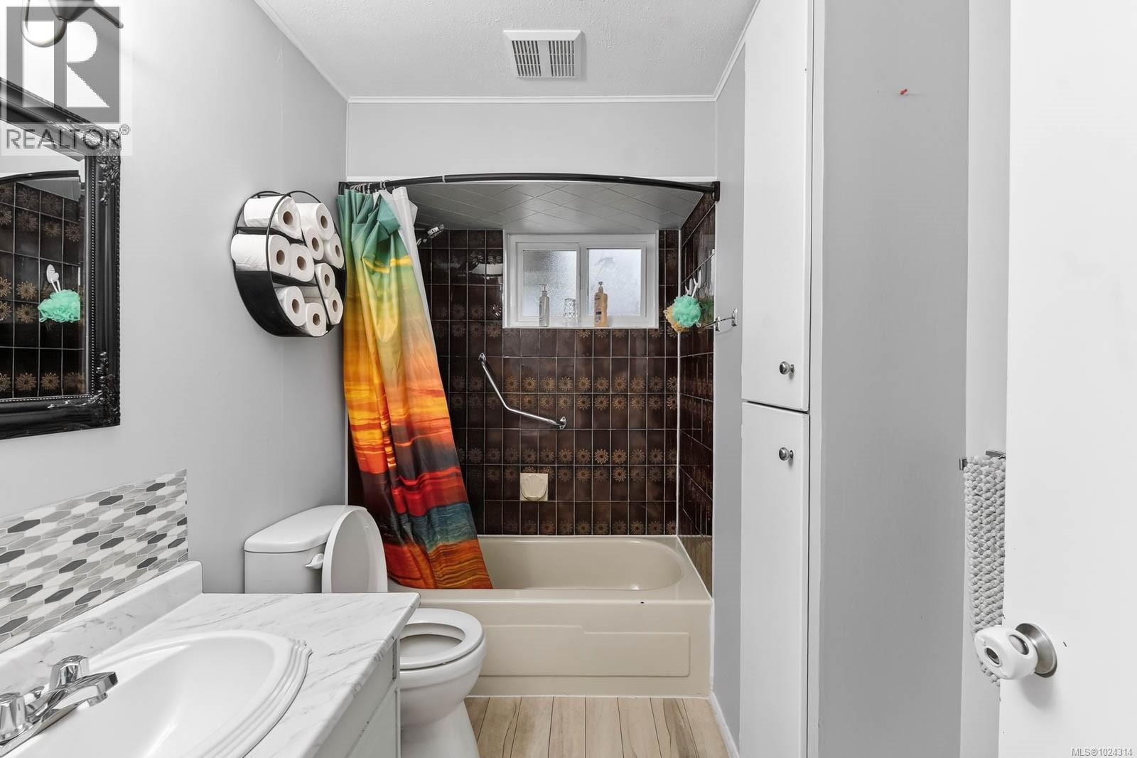 4029 8th Ave, Port Alberni