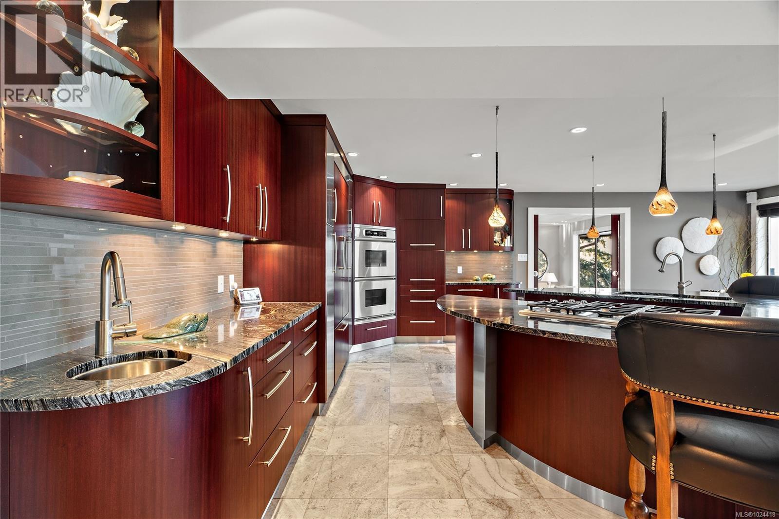 7178 Mark Lane, Central Saanich