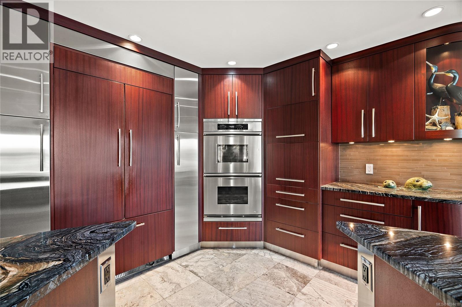 7178 Mark Lane, Central Saanich