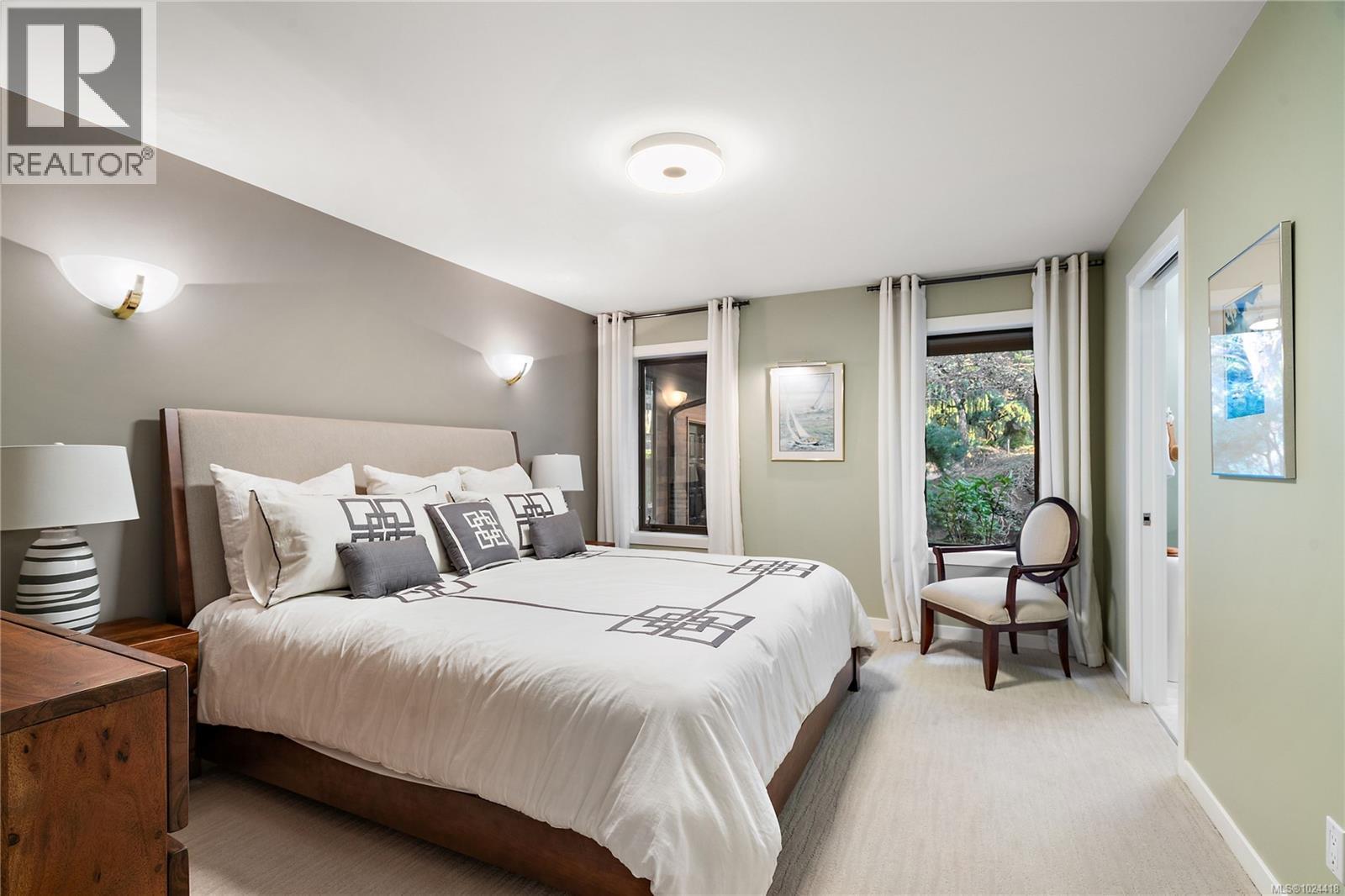 7178 Mark Lane, Central Saanich