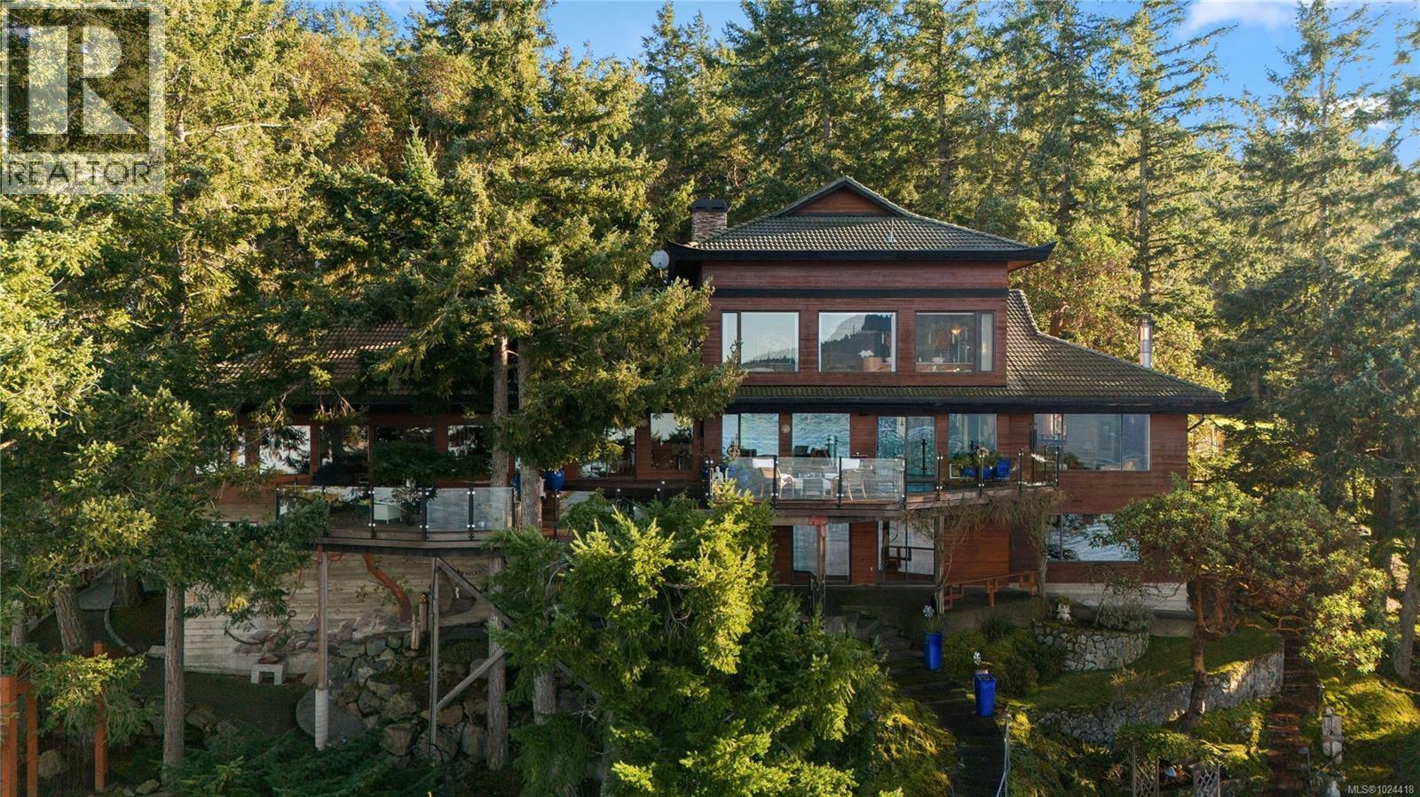 7178 Mark Lane, Central Saanich