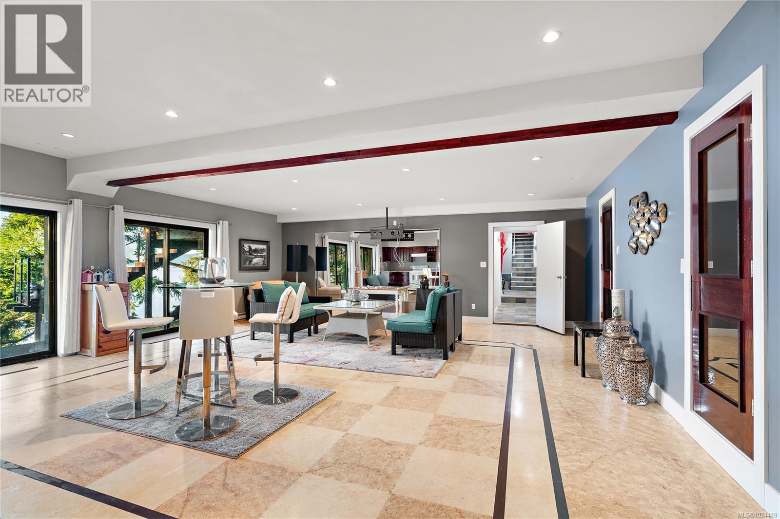 7178 Mark Lane, Central Saanich