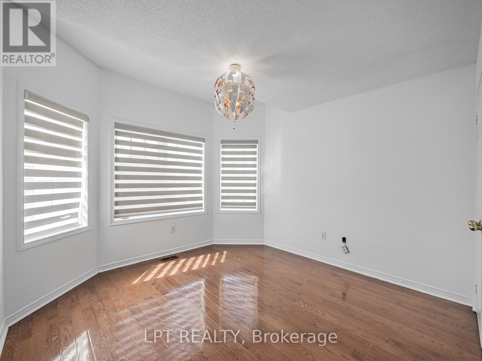 7 HOMEVIEW ROAD - 16