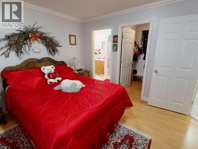 6945 RETASKIT CRT, Powell River