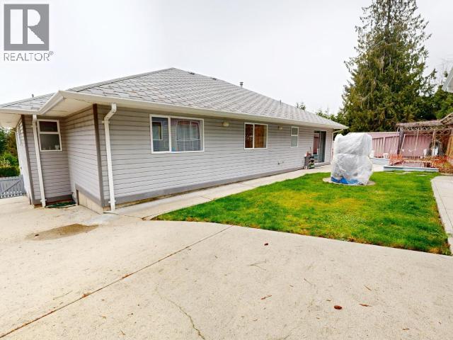 6945 RETASKIT CRT, Powell River