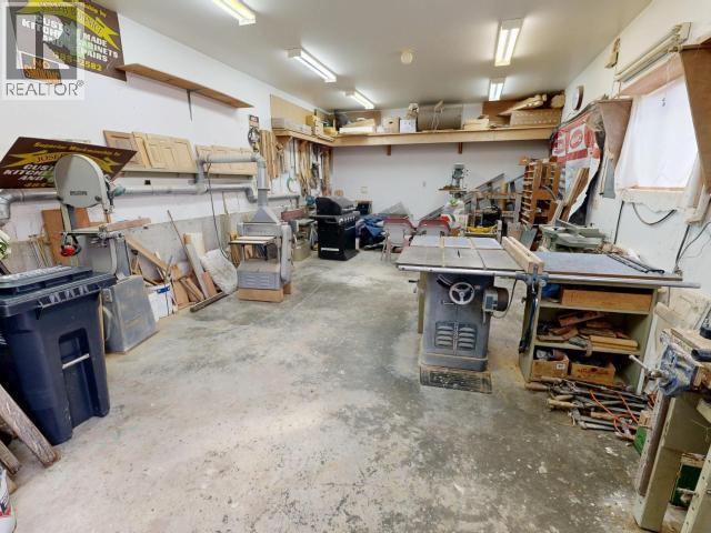 6945 RETASKIT CRT, Powell River