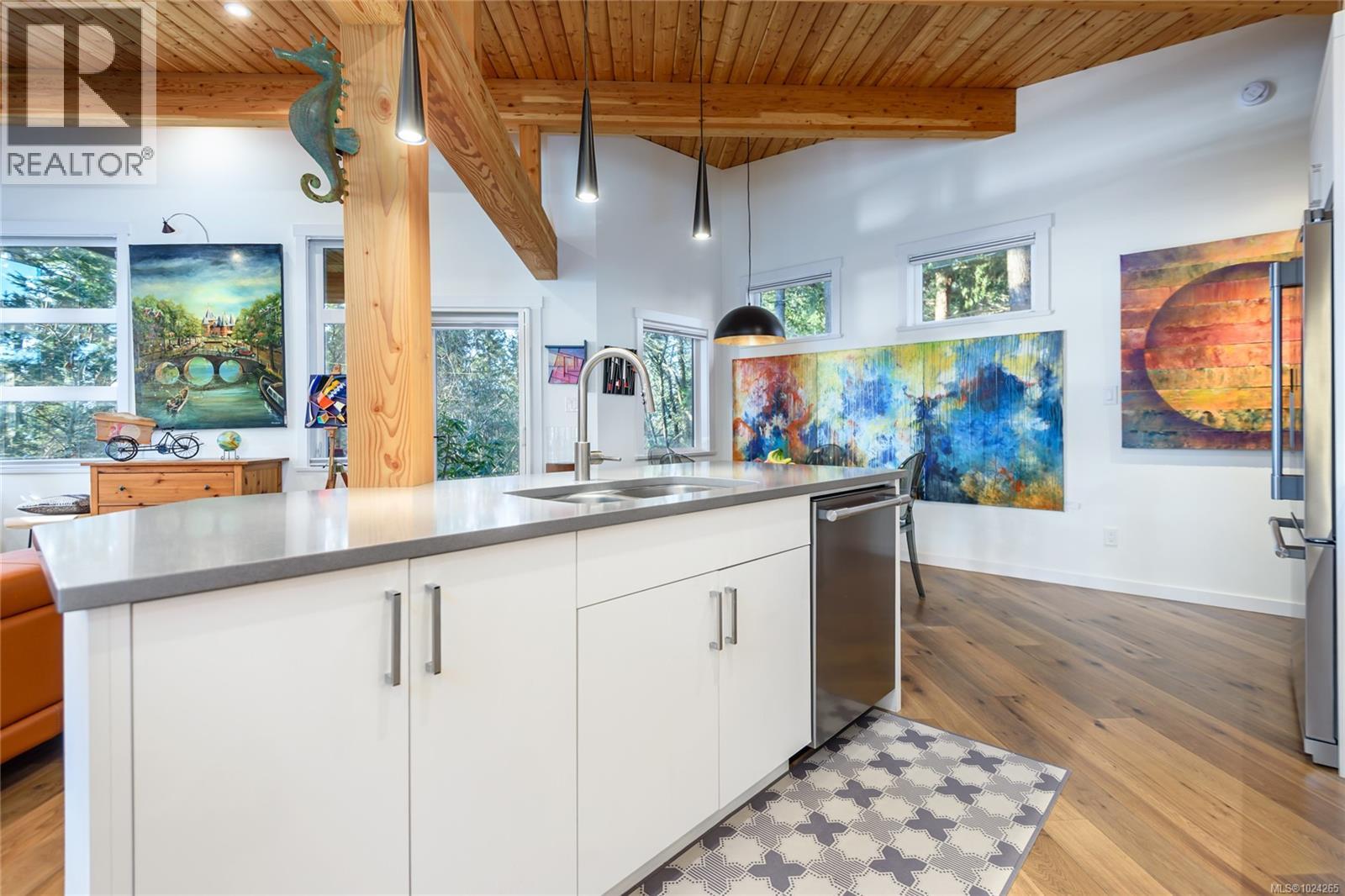 G 221 Glacier View Rd, Comox