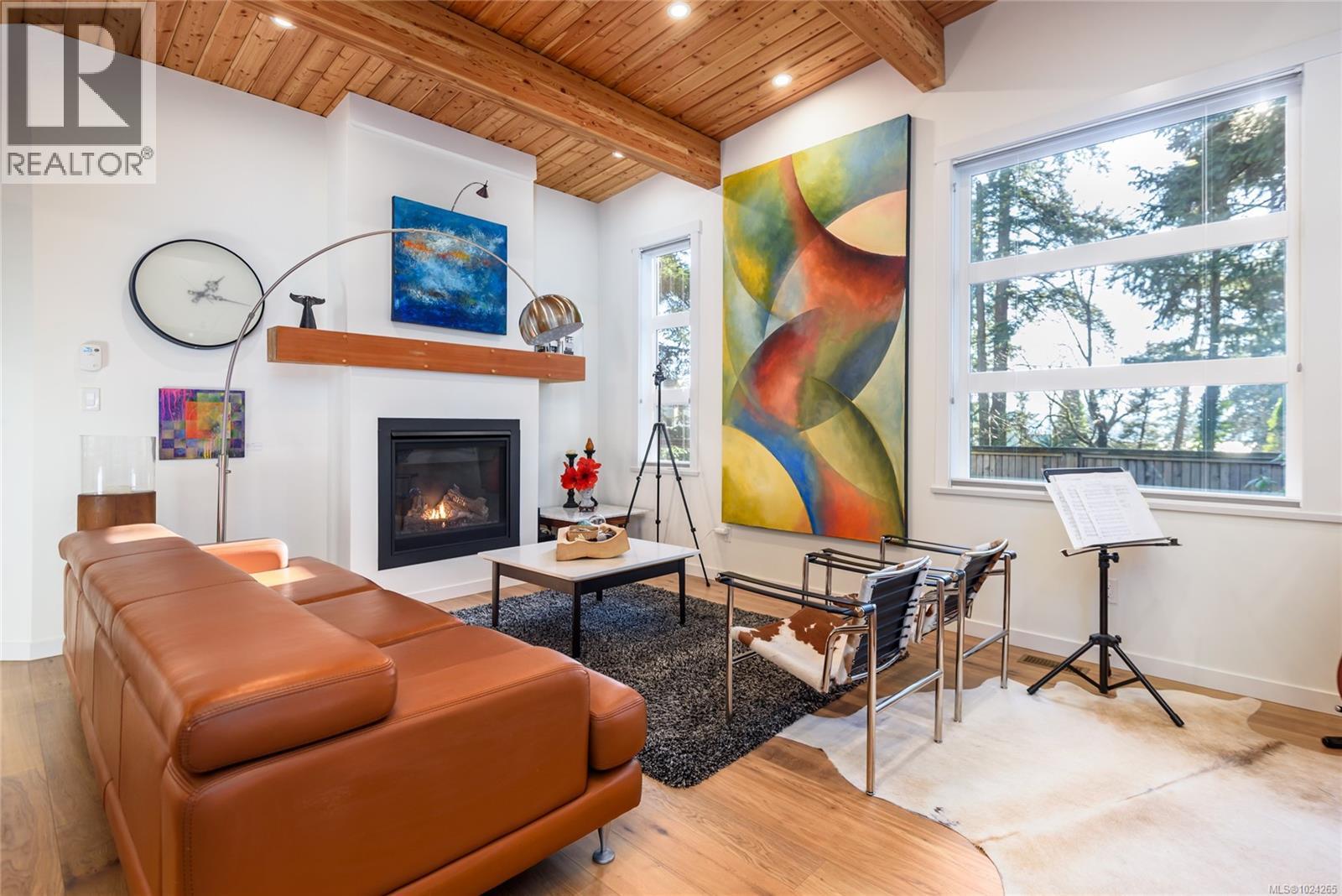 G 221 Glacier View Rd, Comox