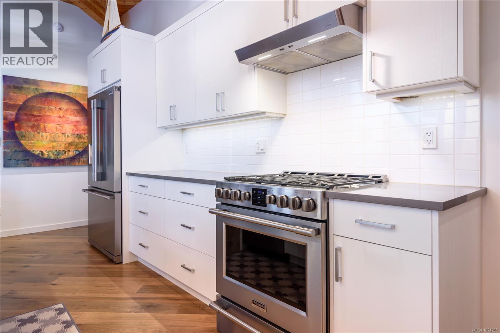 G 221 Glacier View Rd, Comox