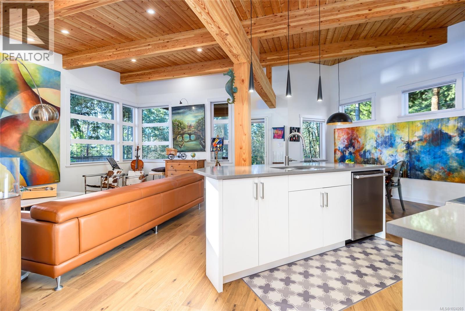 G 221 Glacier View Rd, Comox