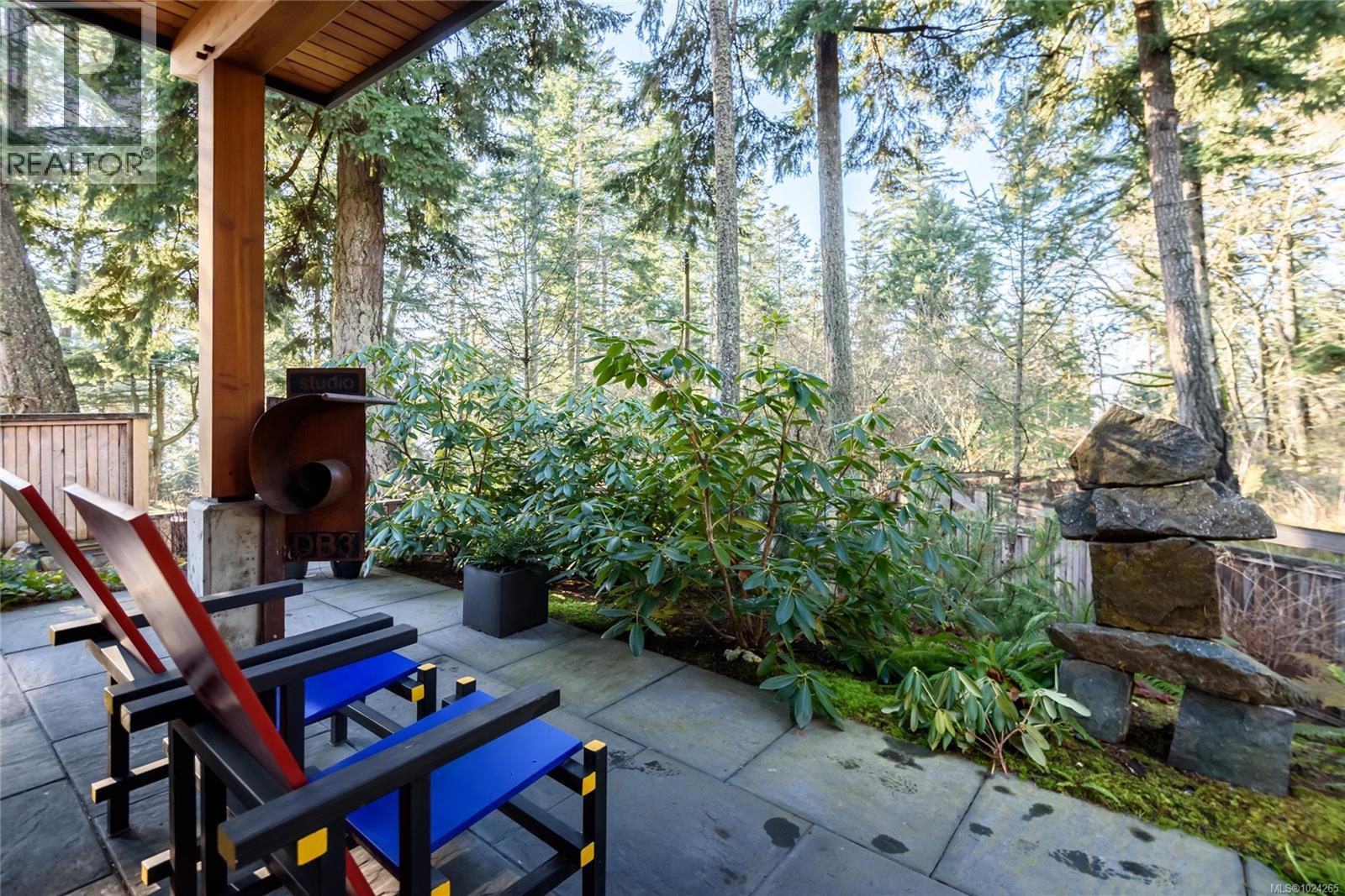 G 221 Glacier View Rd, Comox