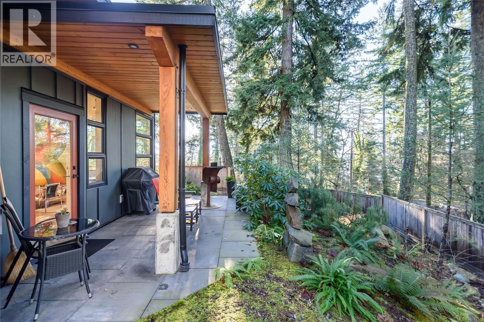 G 221 Glacier View Rd, Comox