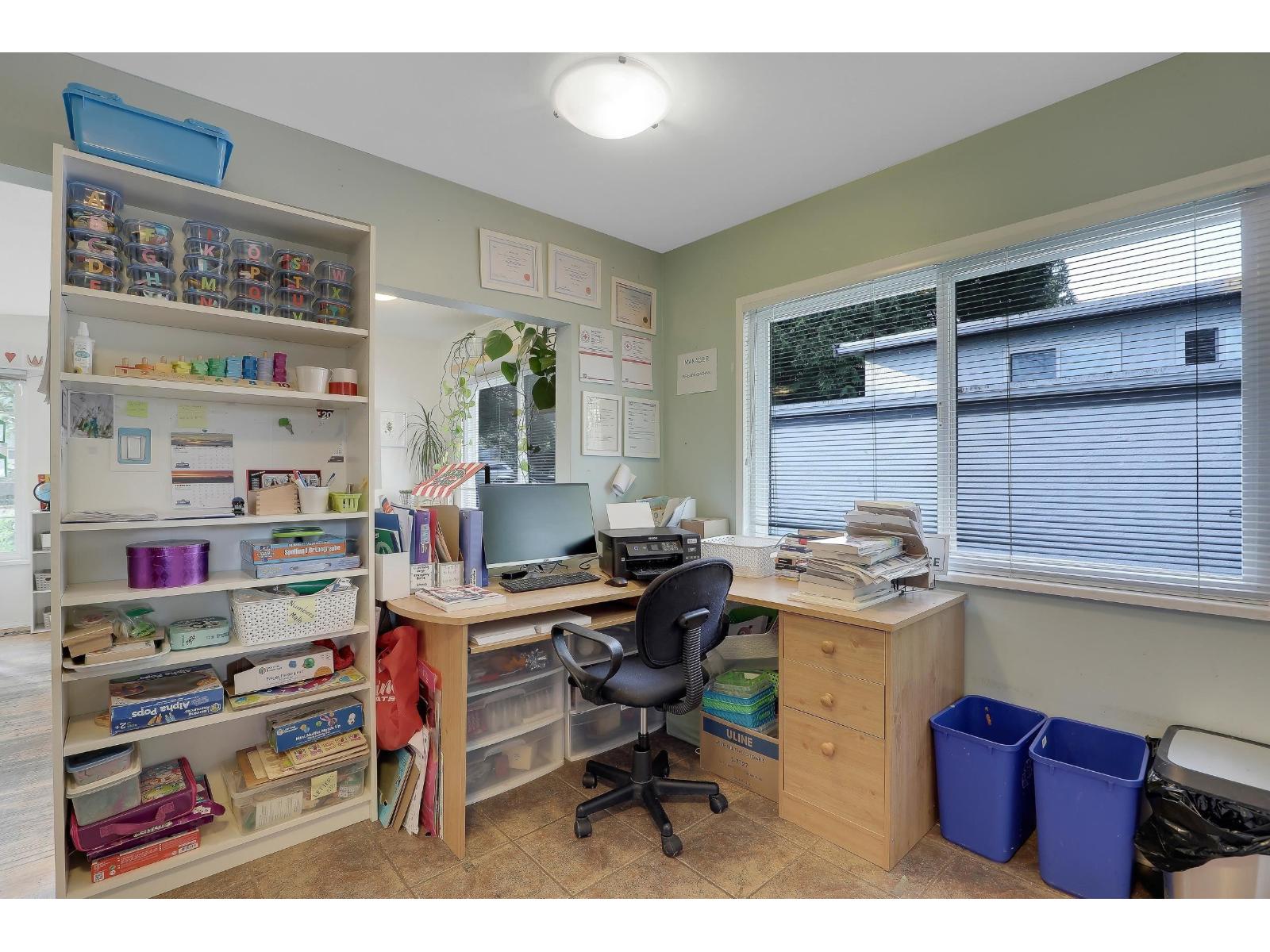 1554 STEVENS STREET, White Rock