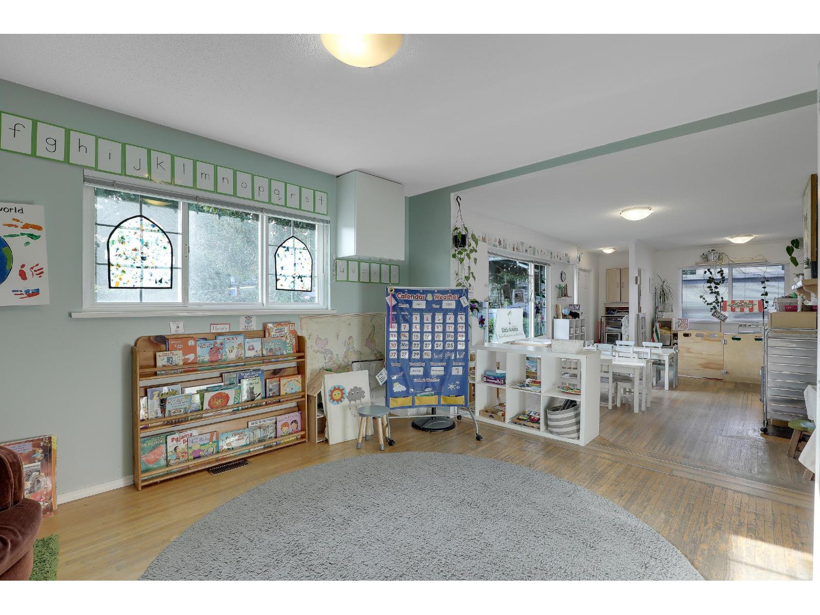 1554 STEVENS STREET, White Rock