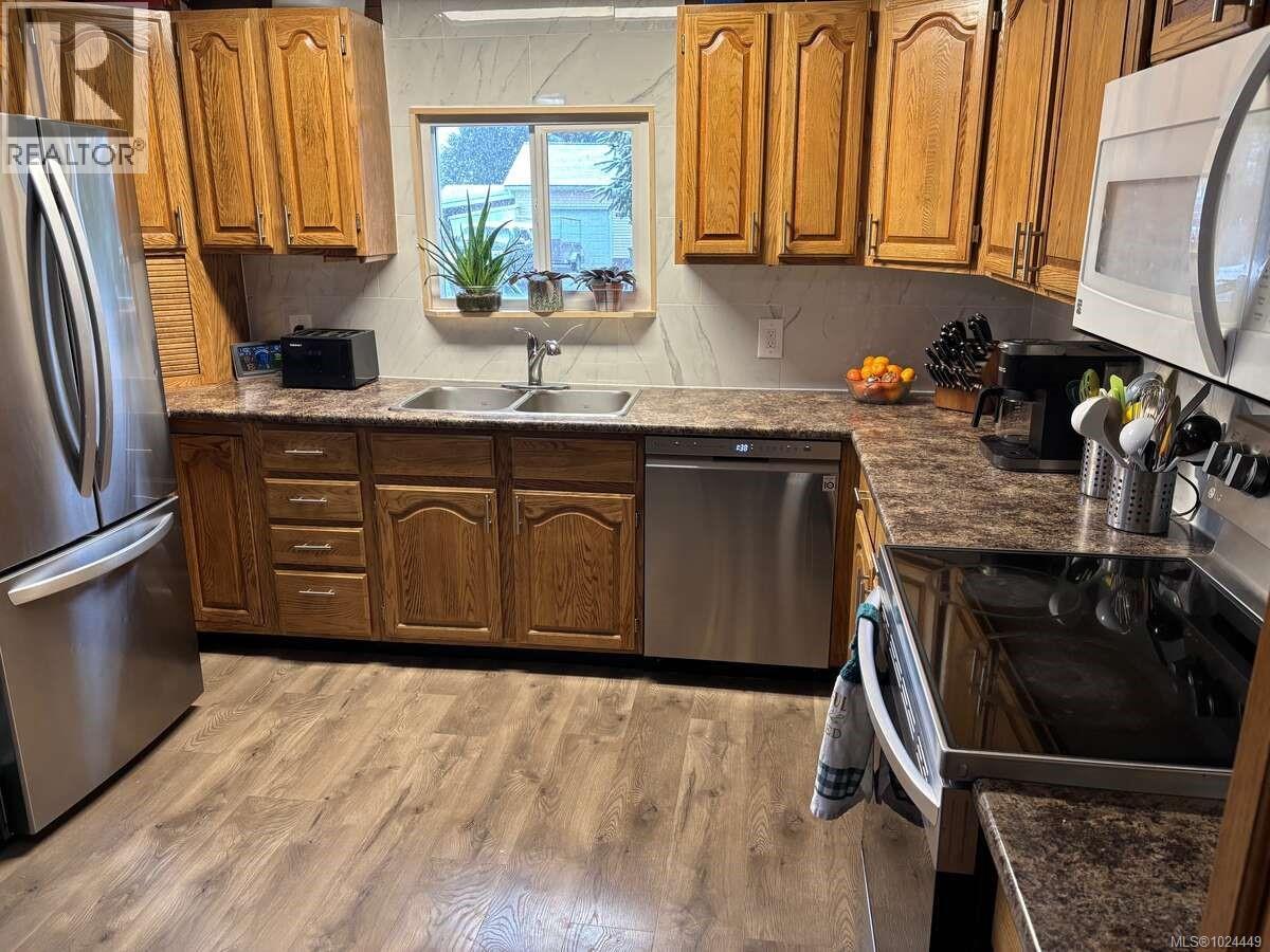 4925 Leslie Ave, Port Alberni