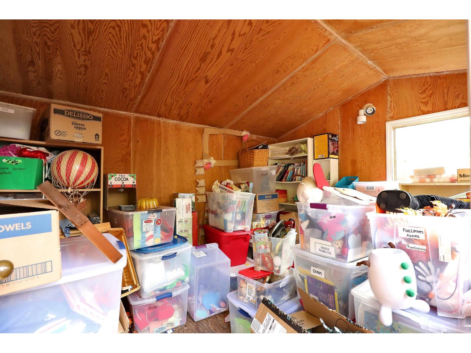 1554 STEVENS STREET, White Rock