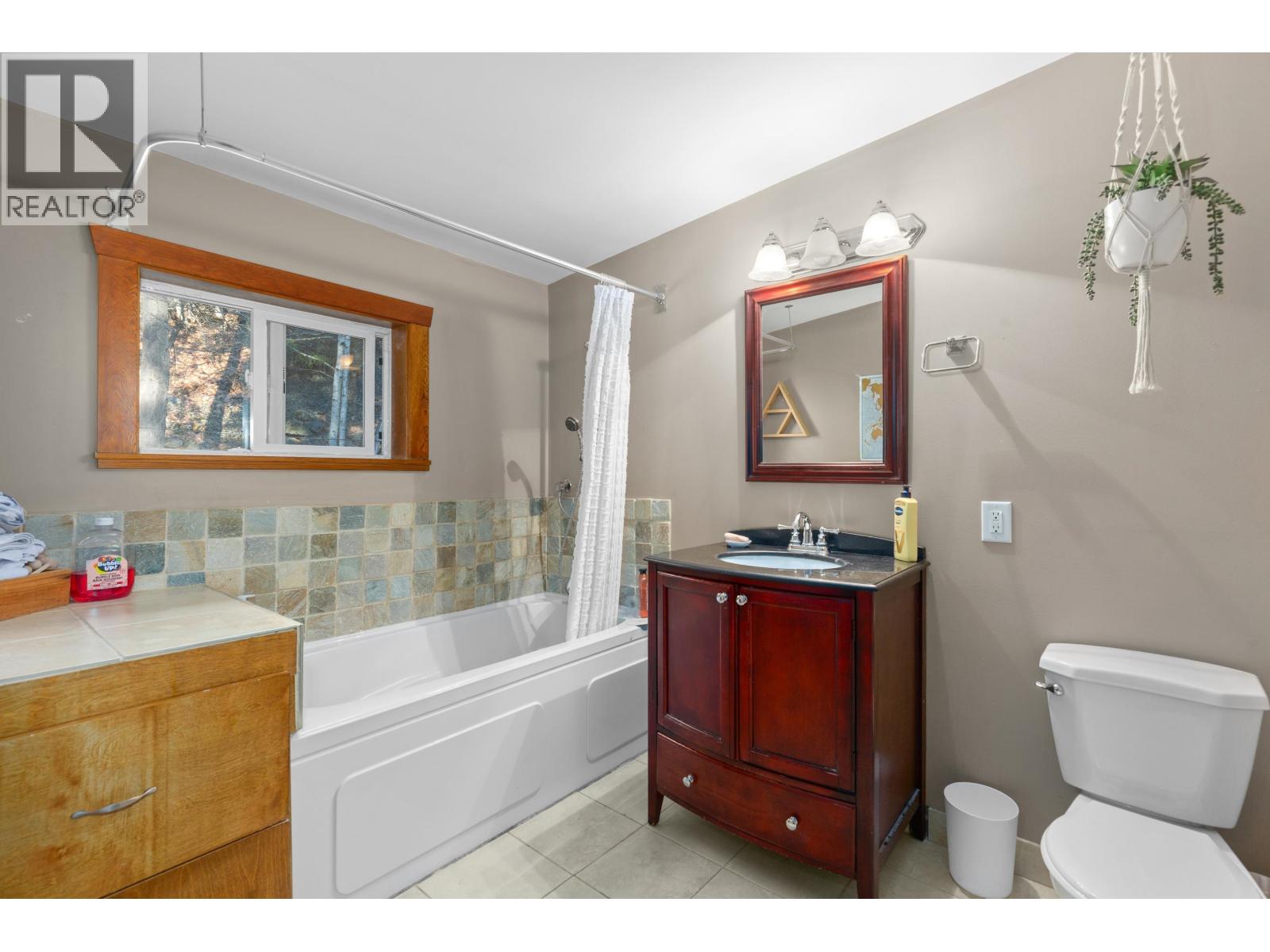 9245 PEMBERTON PORTAGE ROAD — photo 16