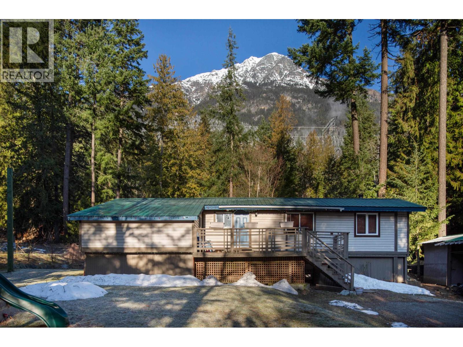 9245 PEMBERTON PORTAGE ROAD — photo 32