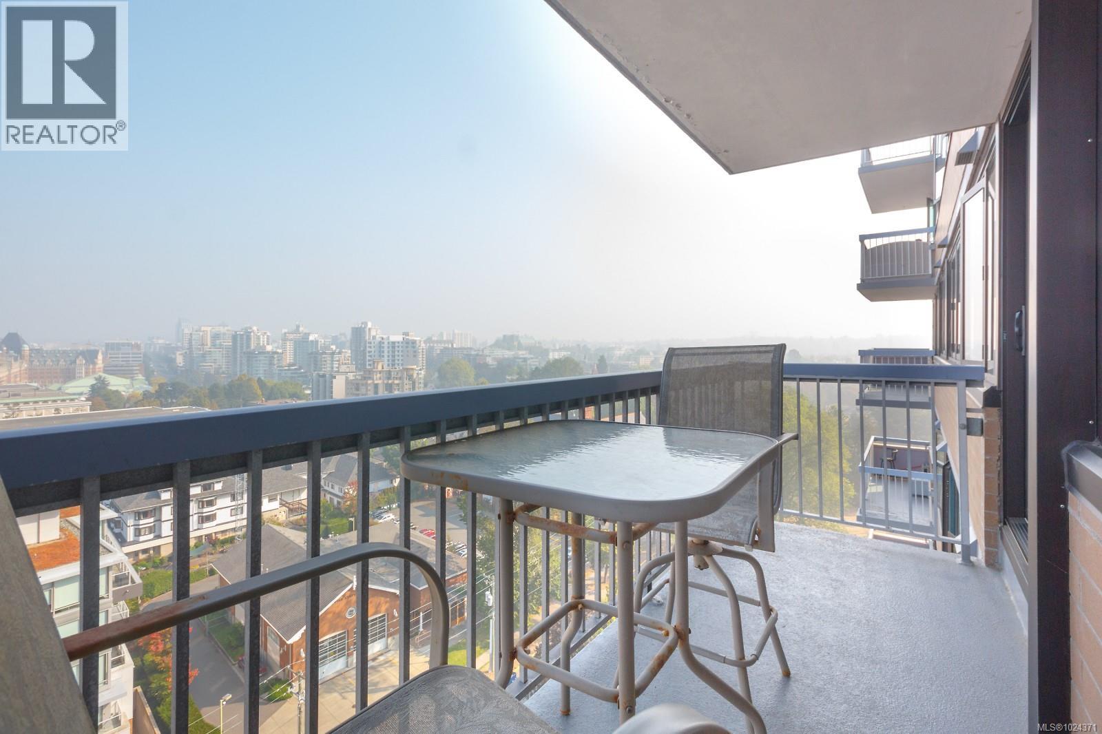 1504 647 Michigan St, Victoria