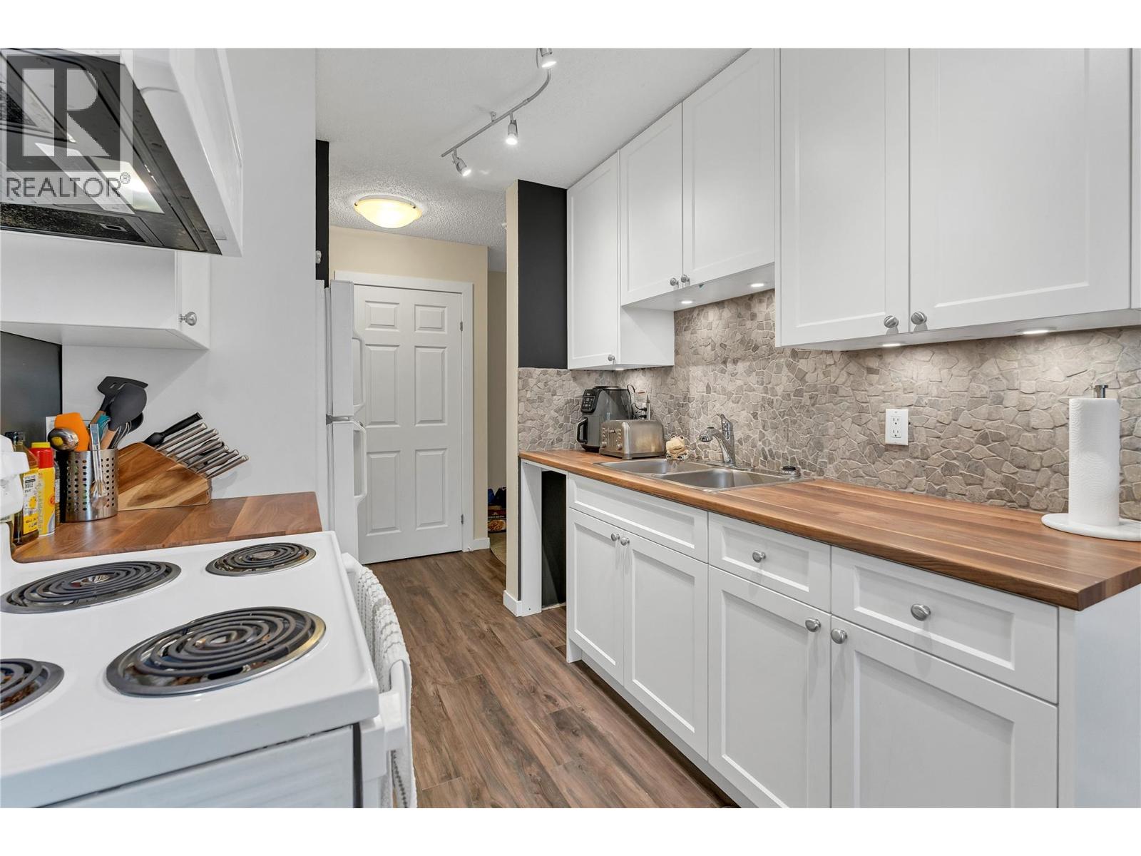 110 SKAHA Place Unit# 310, Penticton