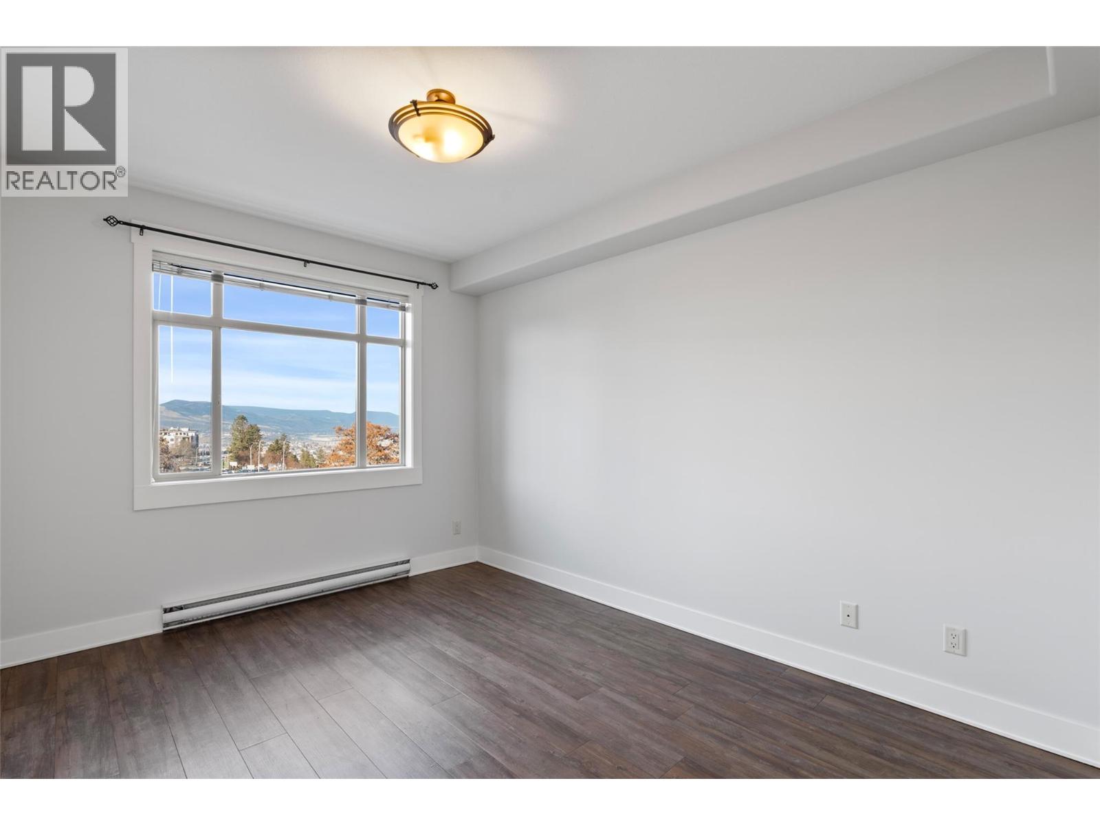 #202 775 McGill Road - 12