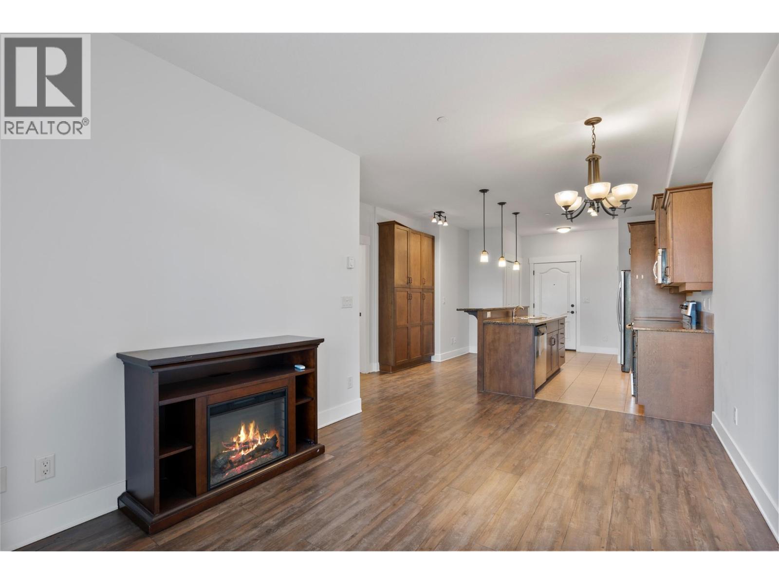 #202 775 McGill Road - 7