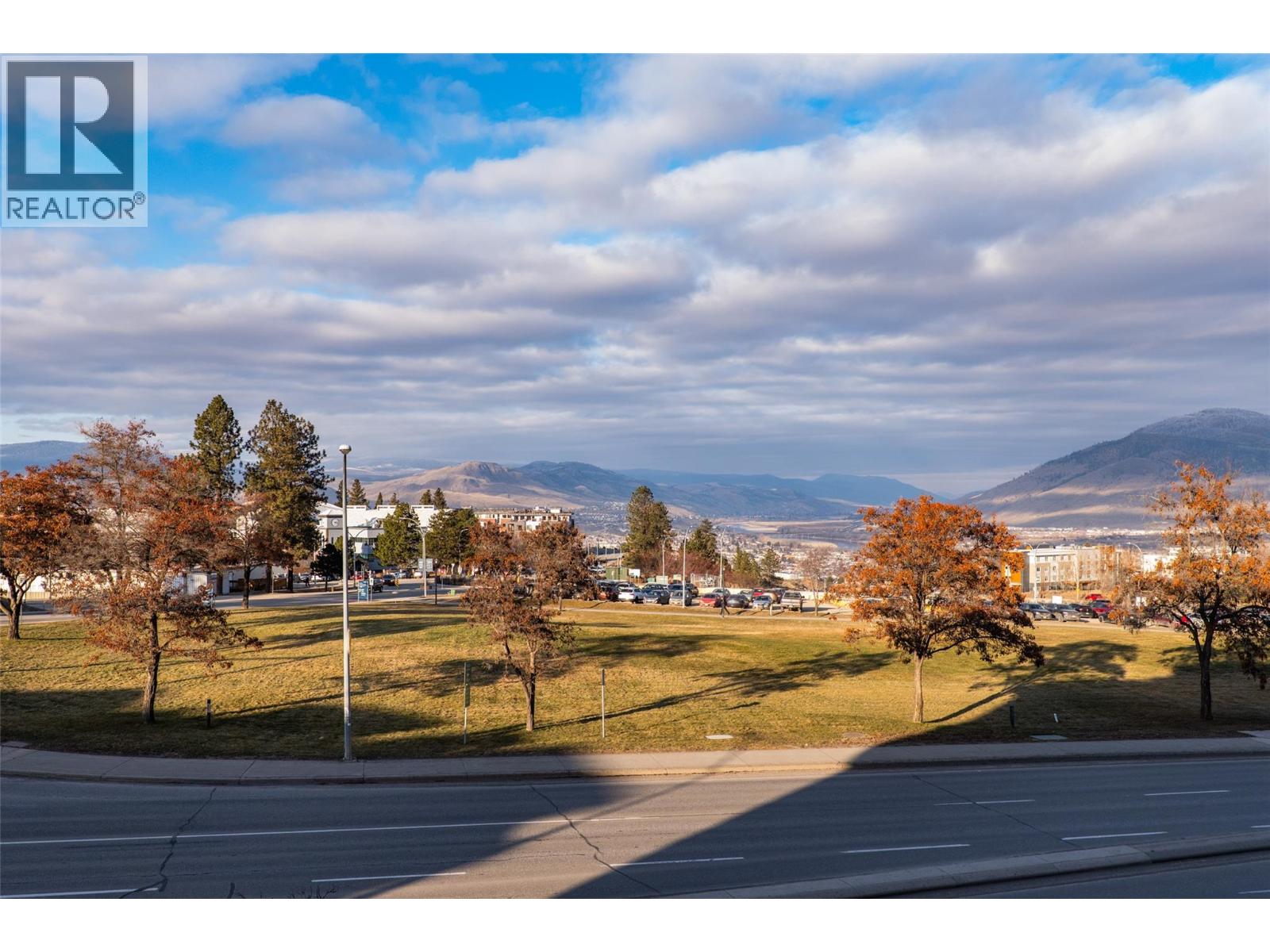 #202 775 McGill Road - 6