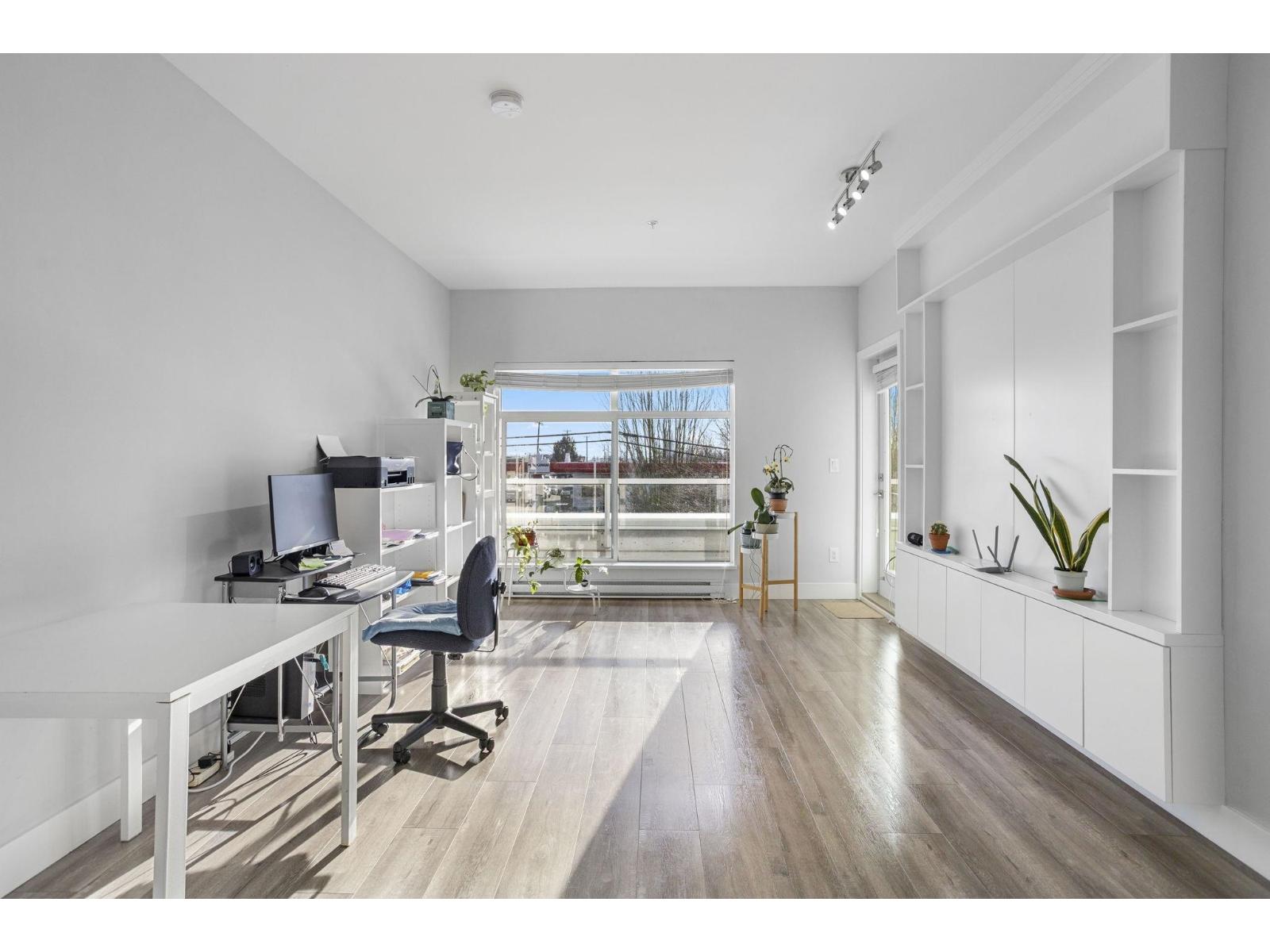 #213-9015 120 Street, Delta