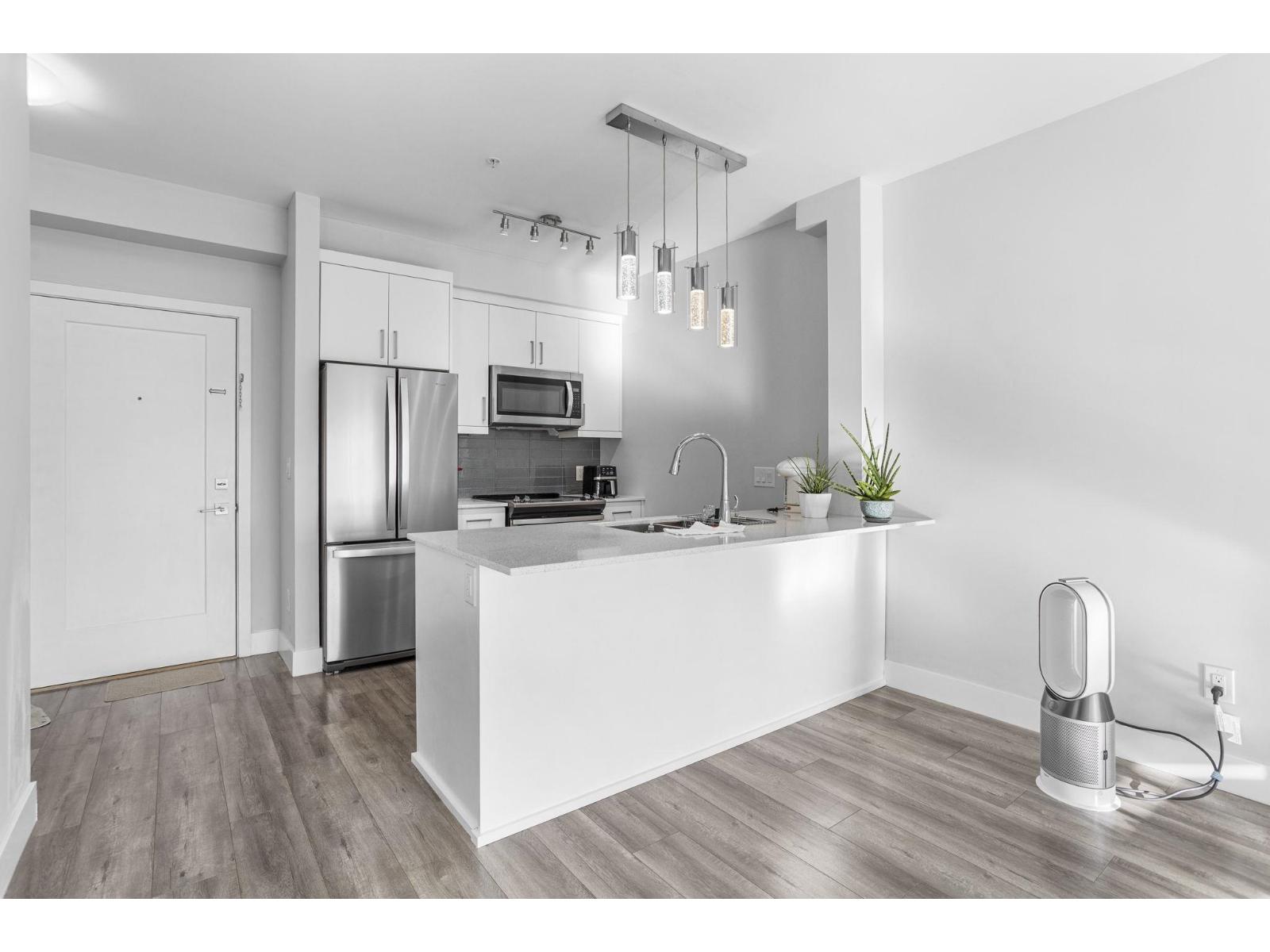 #213-9015 120 Street, Delta