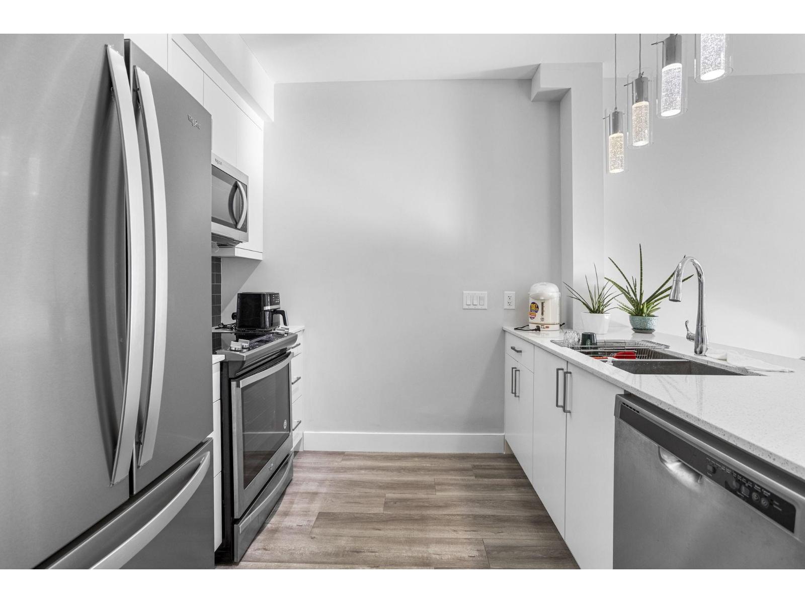 #213-9015 120 Street, Delta