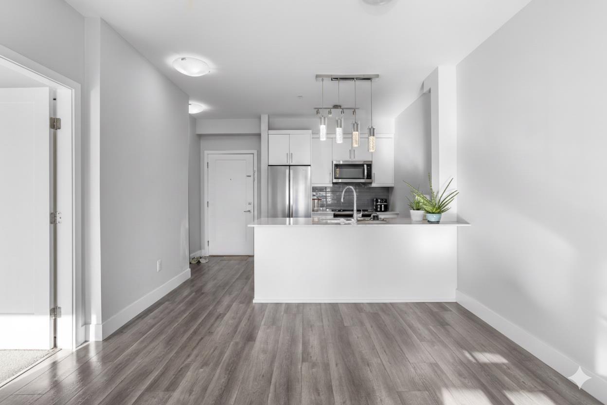 #213-9015 120 Street, Delta