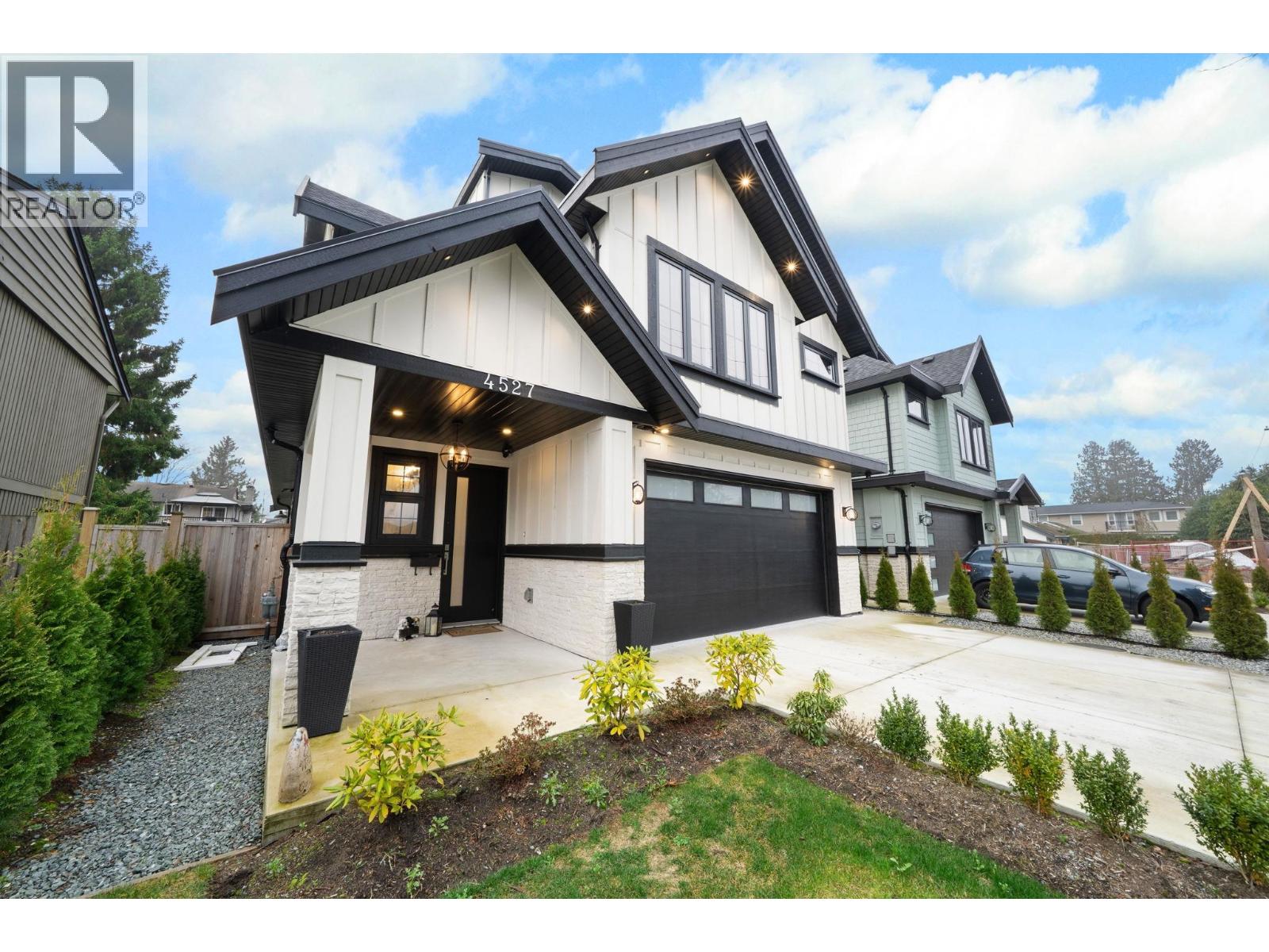 4527 46A Street, Ladner