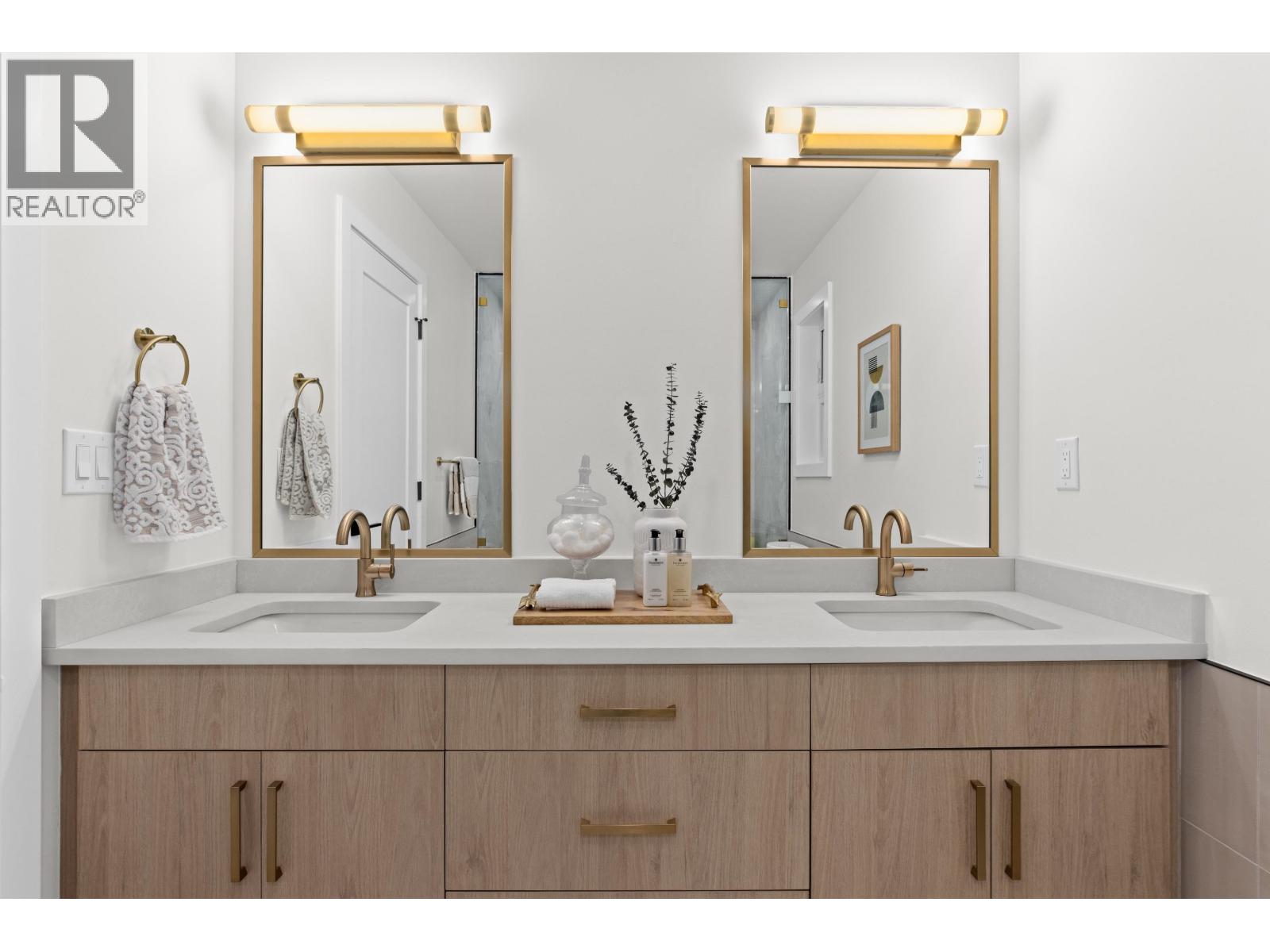 4527 46A Street, Ladner