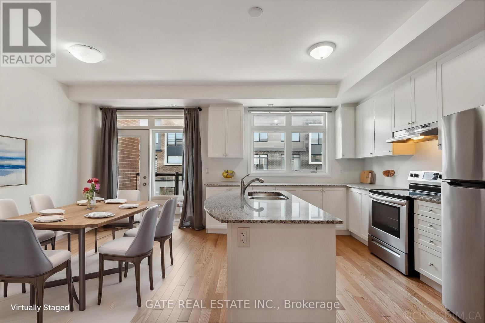 27 MONEYPENNY PLACE - 14