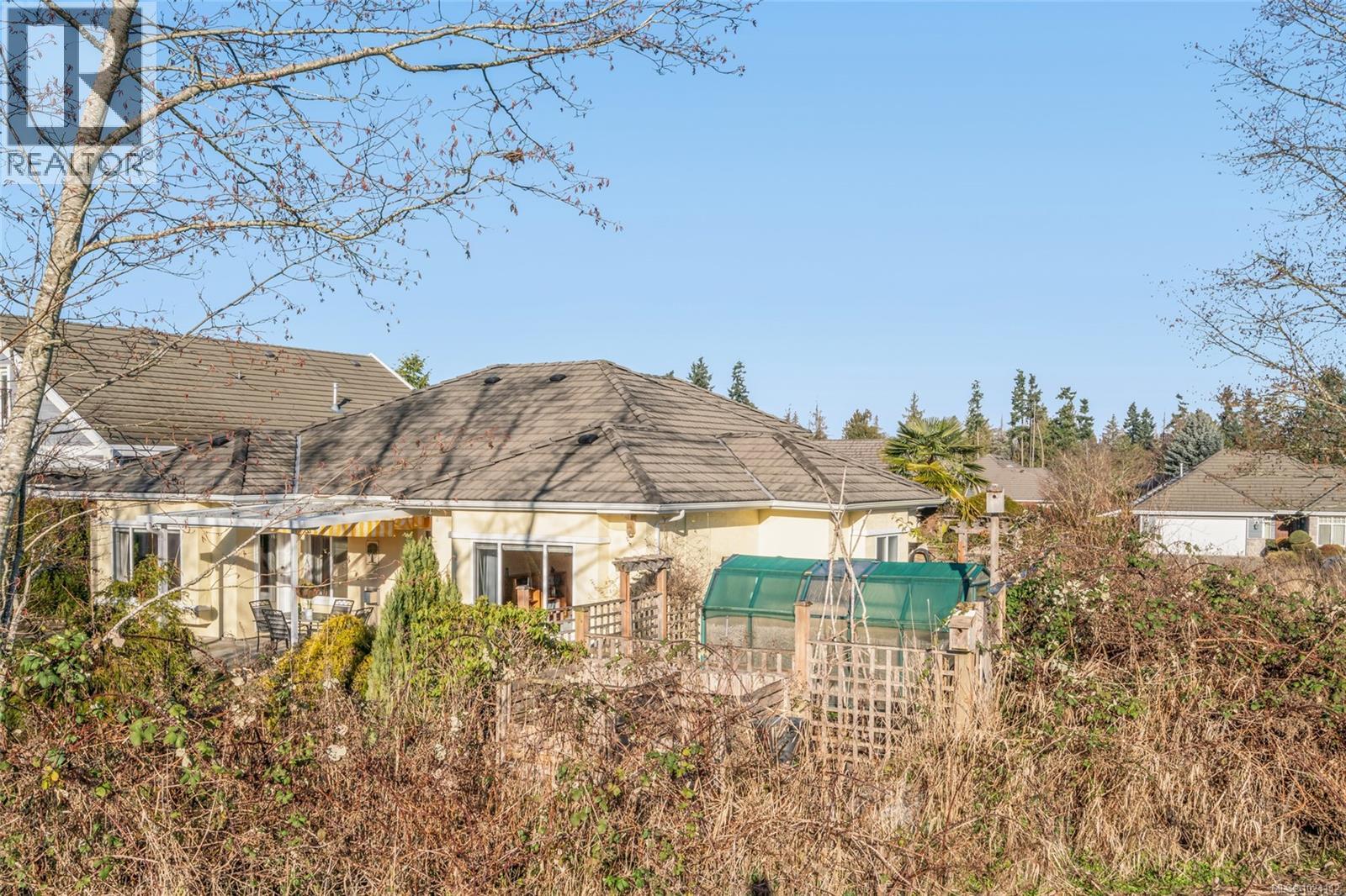 656 Morningstar Dr, Parksville