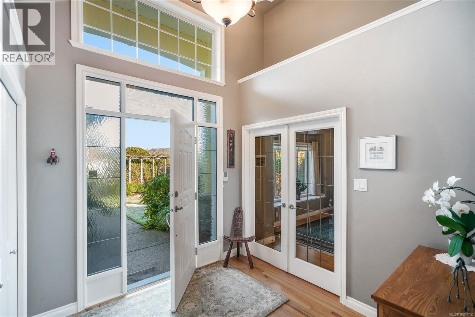 656 Morningstar Dr, Parksville