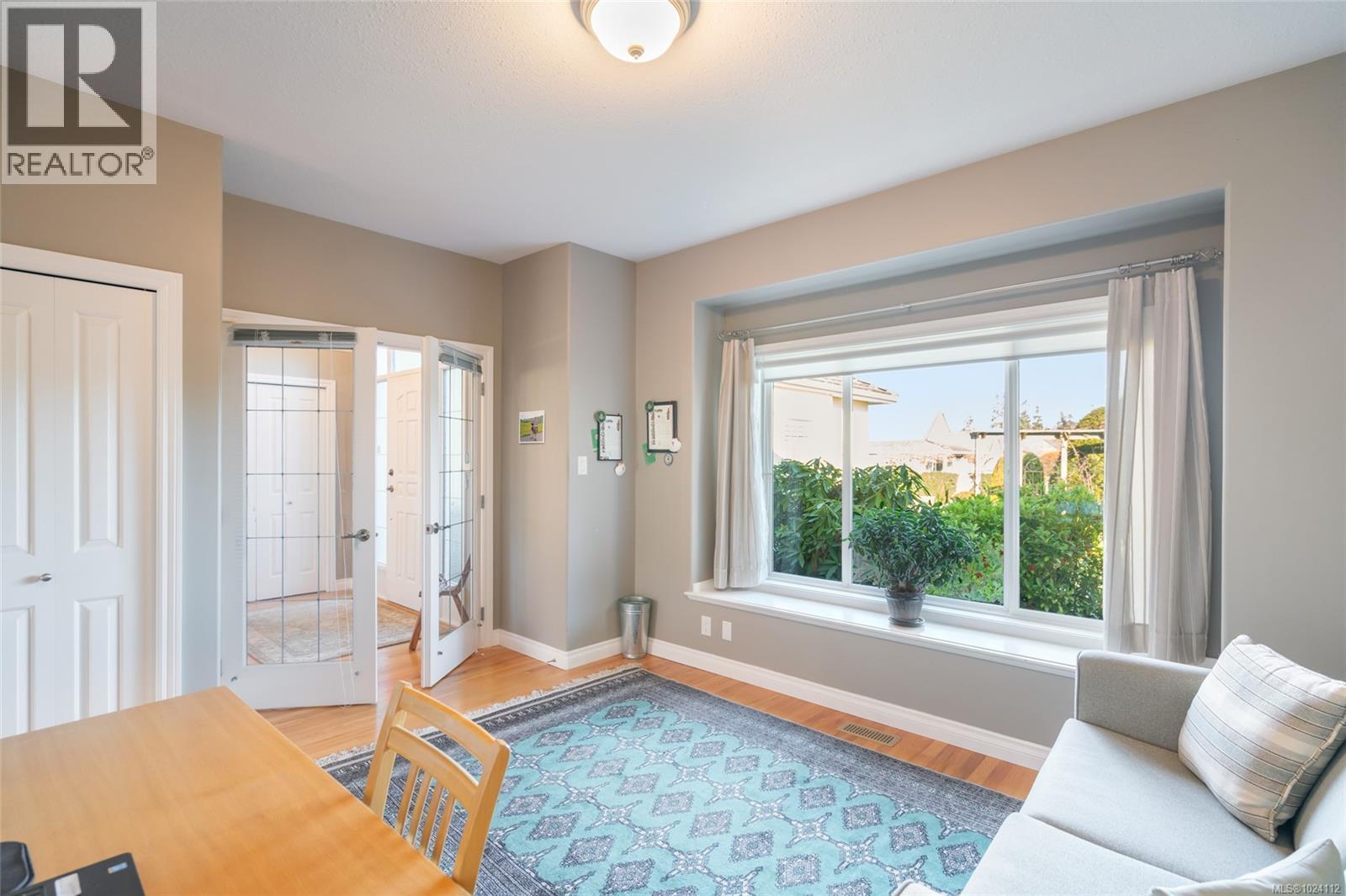 656 Morningstar Dr, Parksville