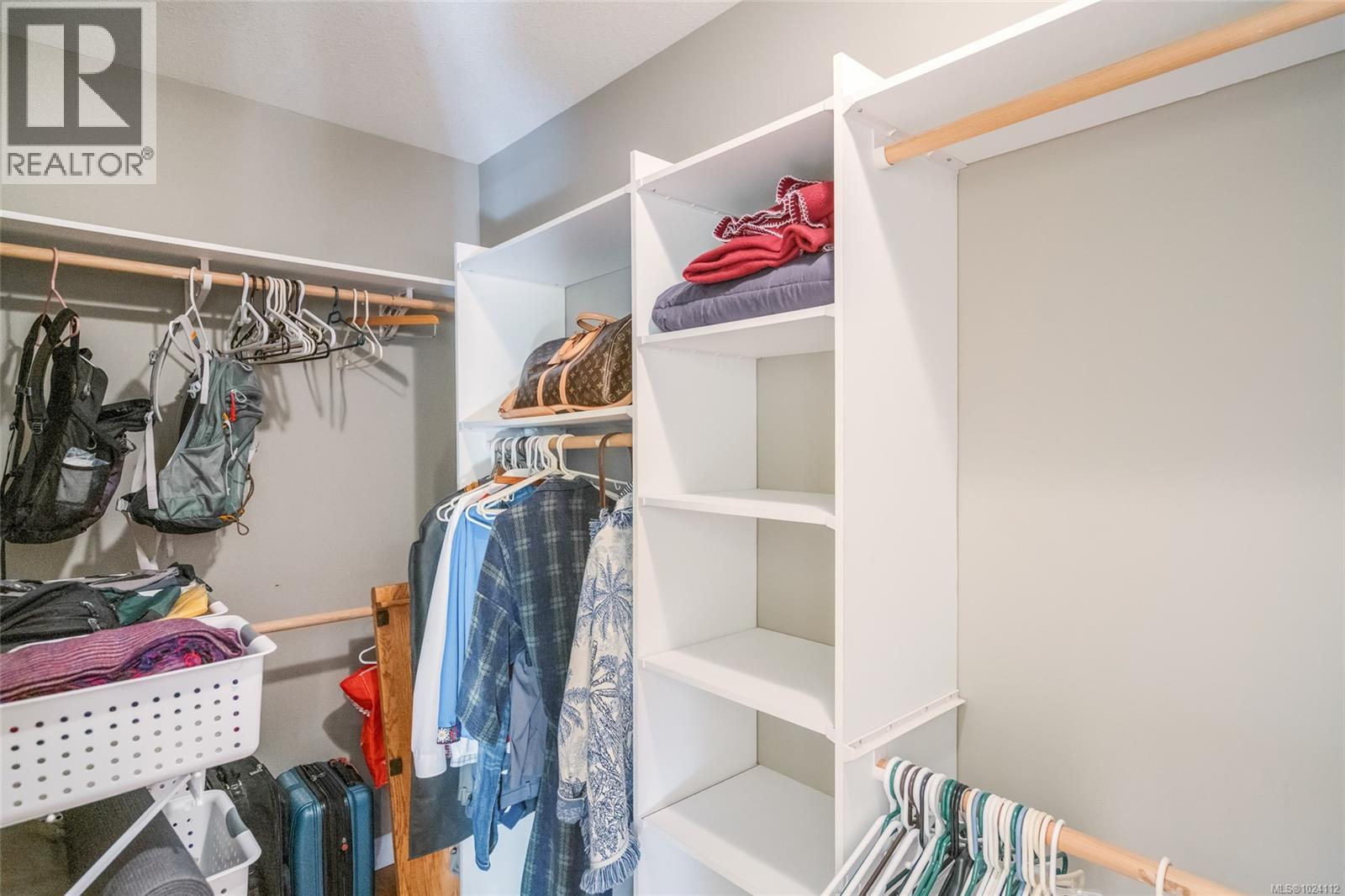 656 Morningstar Dr, Parksville