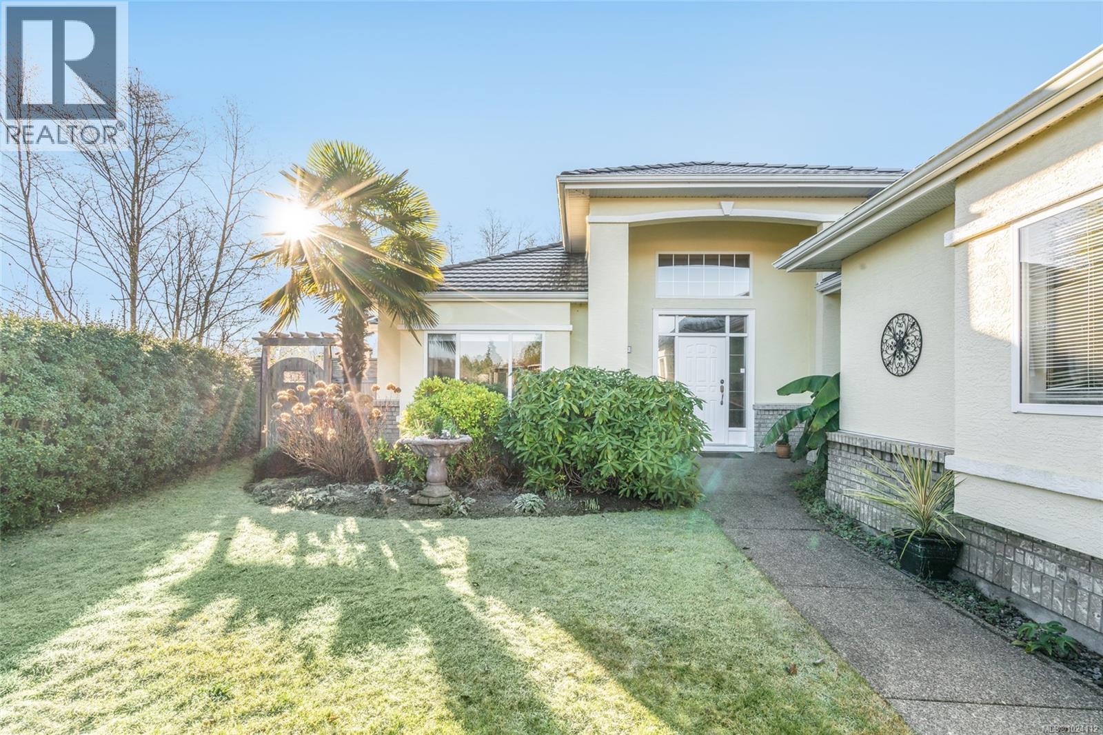 656 Morningstar Dr, Parksville