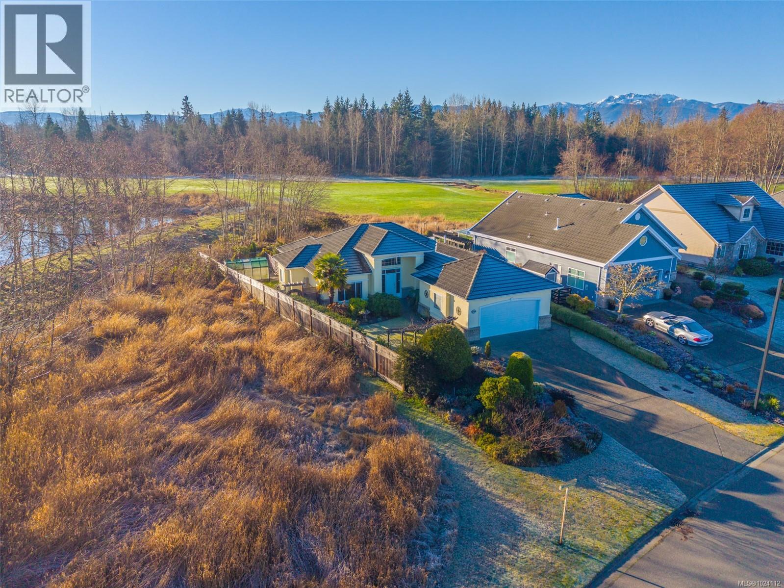 656 Morningstar Dr, Parksville
