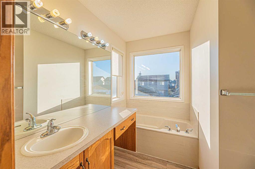 Single Family House for Sale in  Martha