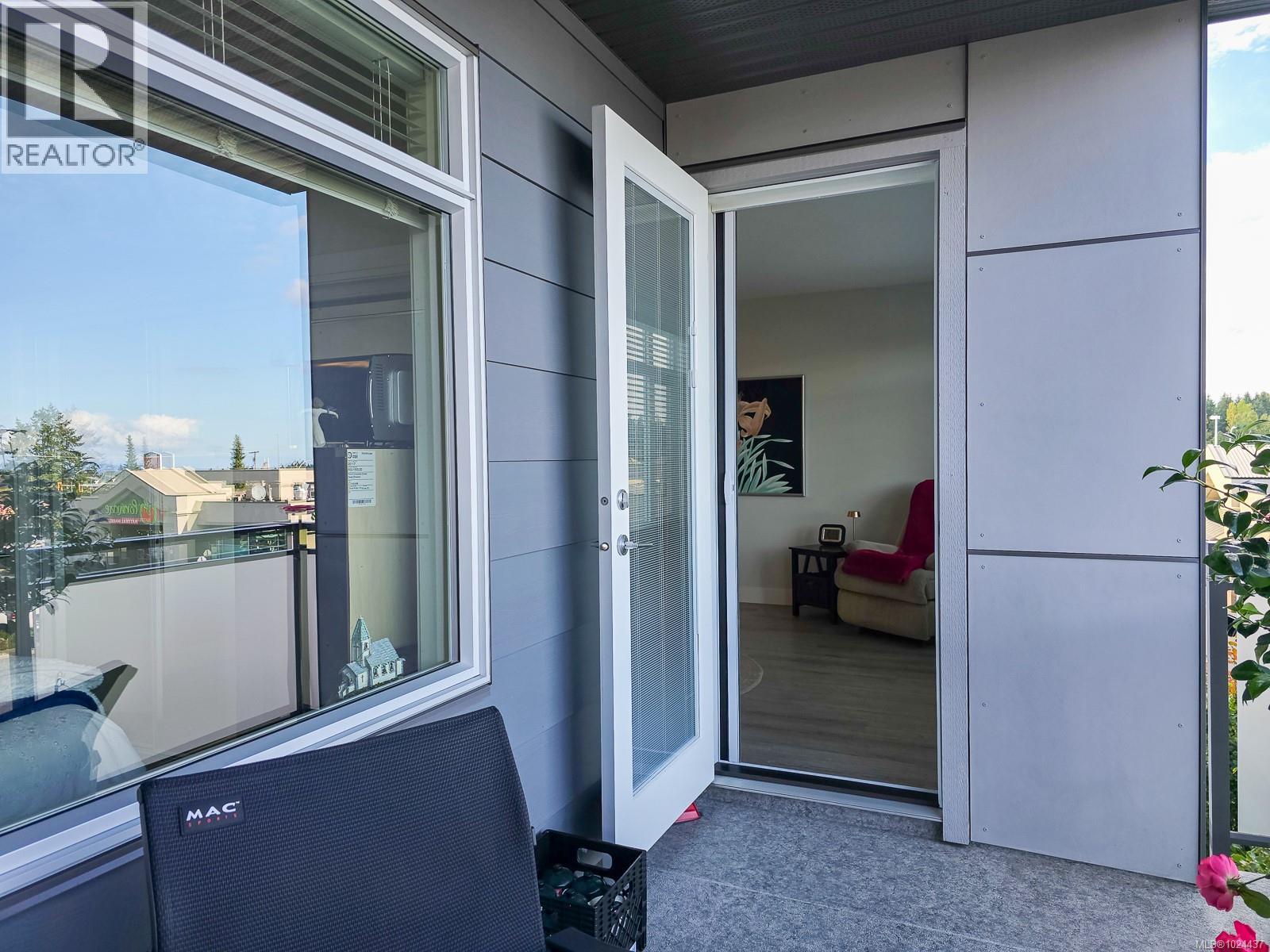 #204 6544 METRAL DR - 8