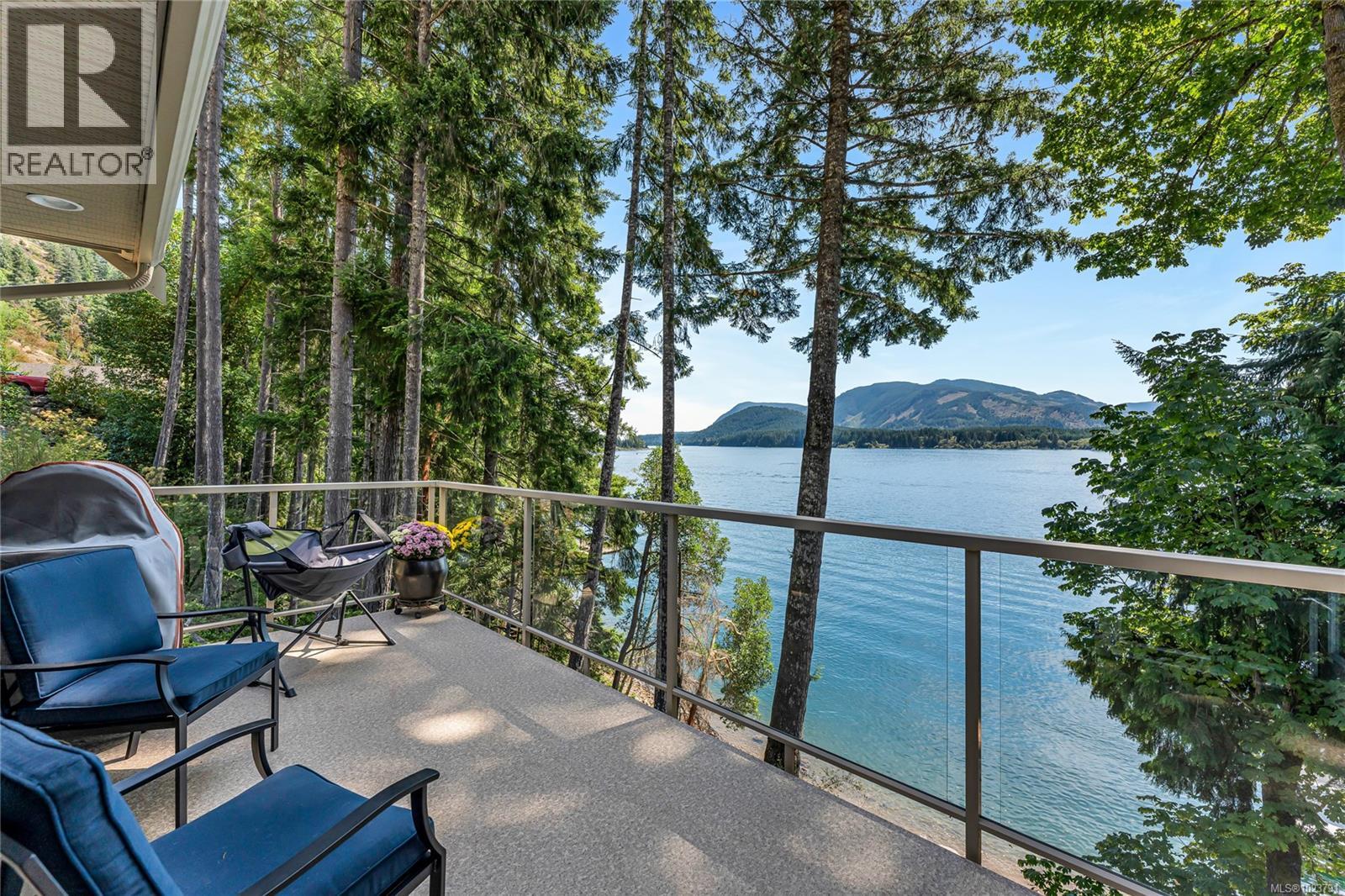 9724 Marble Bay Rd, Lake Cowichan