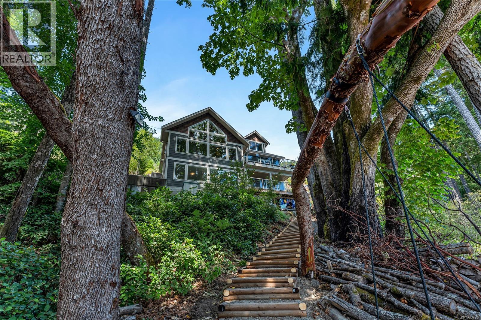 9724 Marble Bay Rd, Lake Cowichan