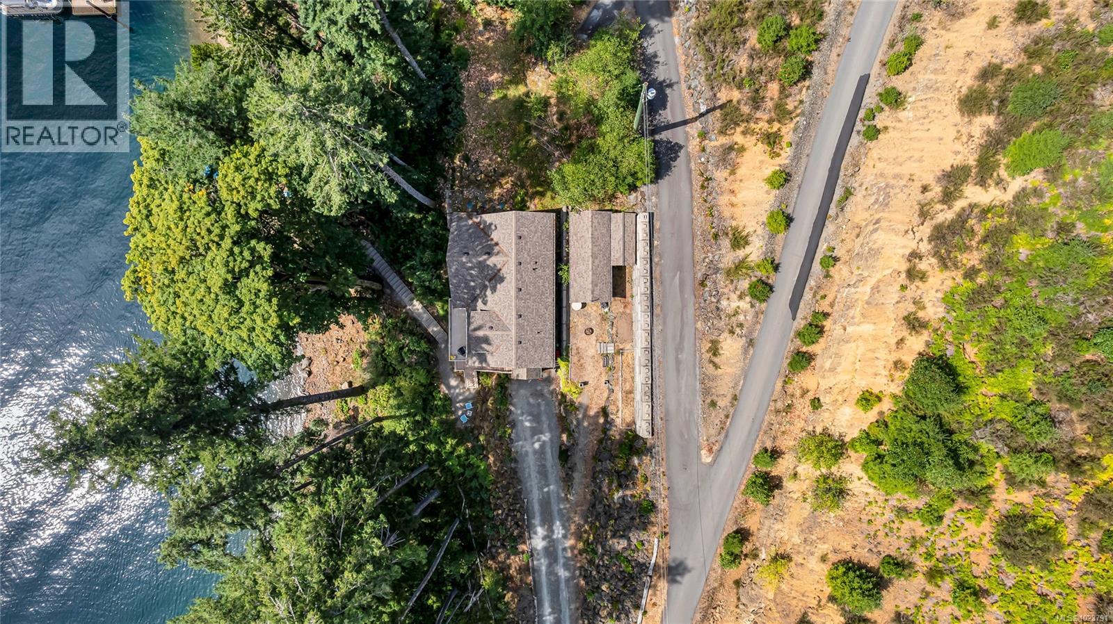 9724 Marble Bay Rd, Lake Cowichan