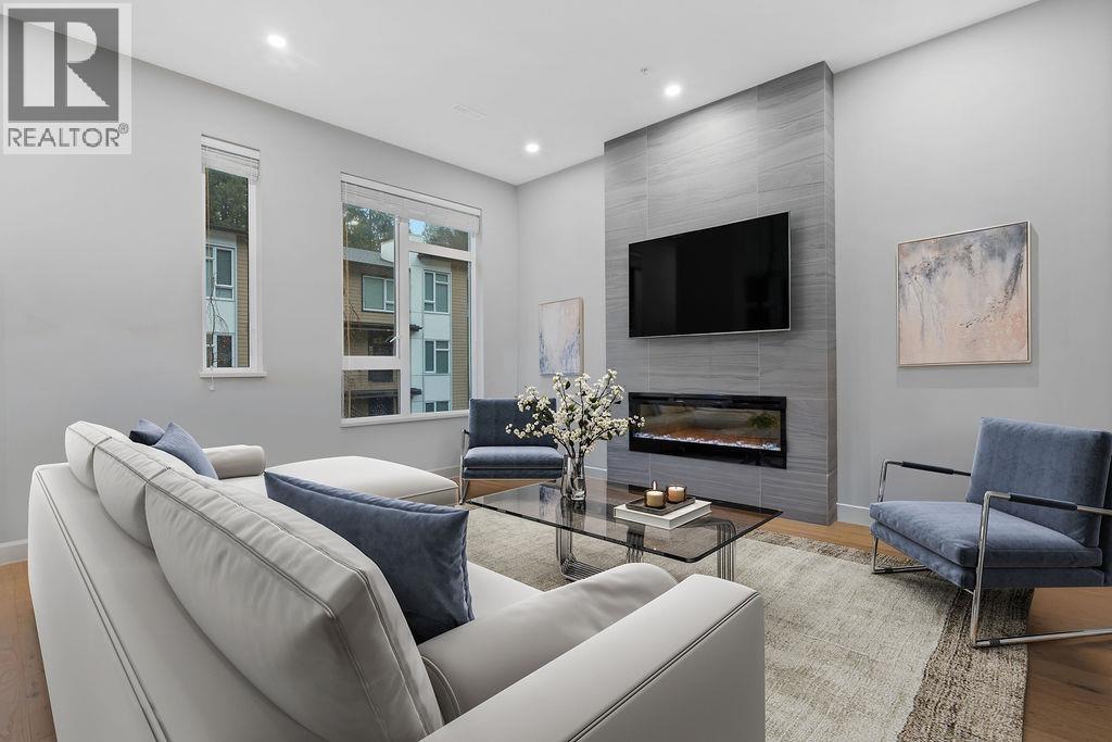 4684 CAPILANO ROAD, North Vancouver