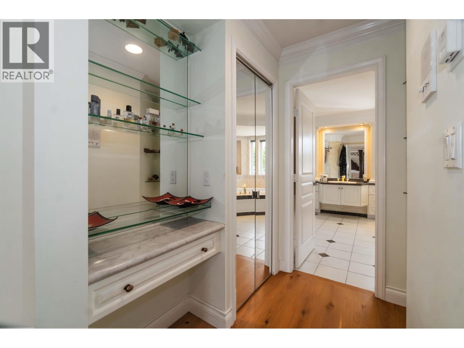 7483 GOVERNMENT ROAD, Burnaby