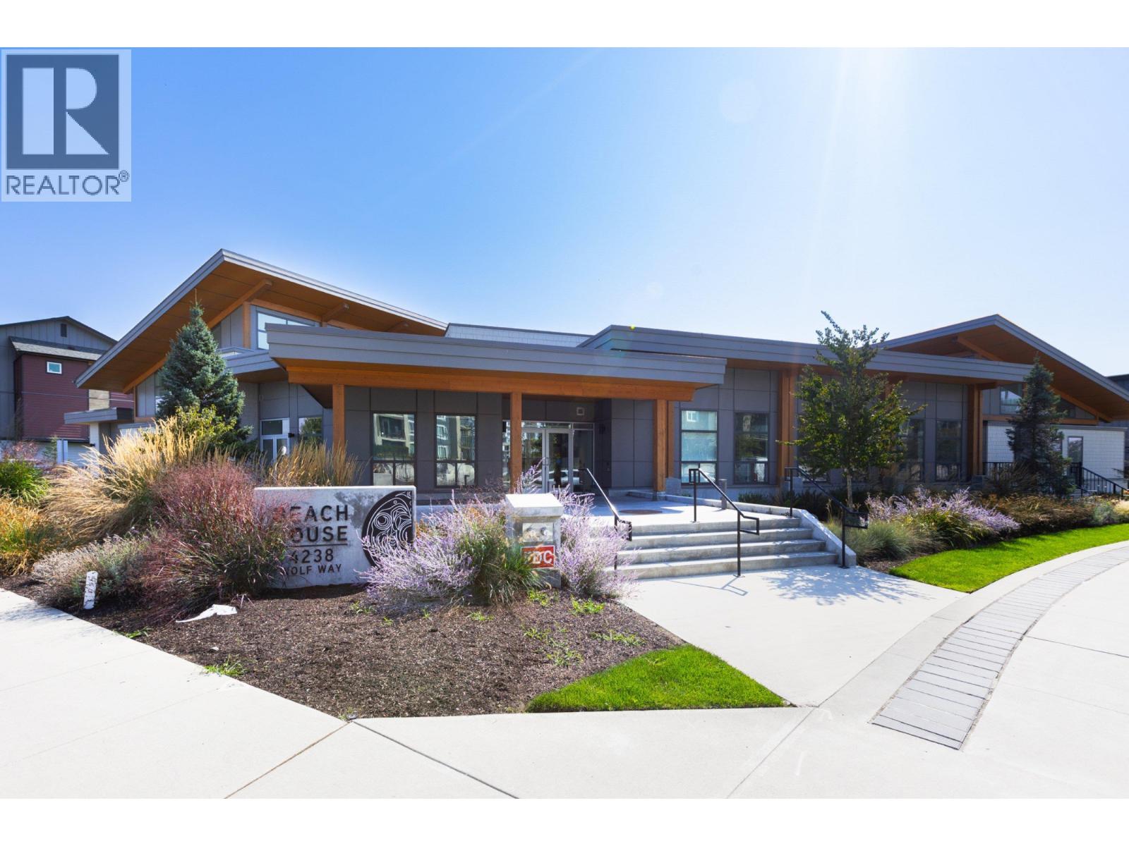 #606-2499 RABBIT Drive, Delta