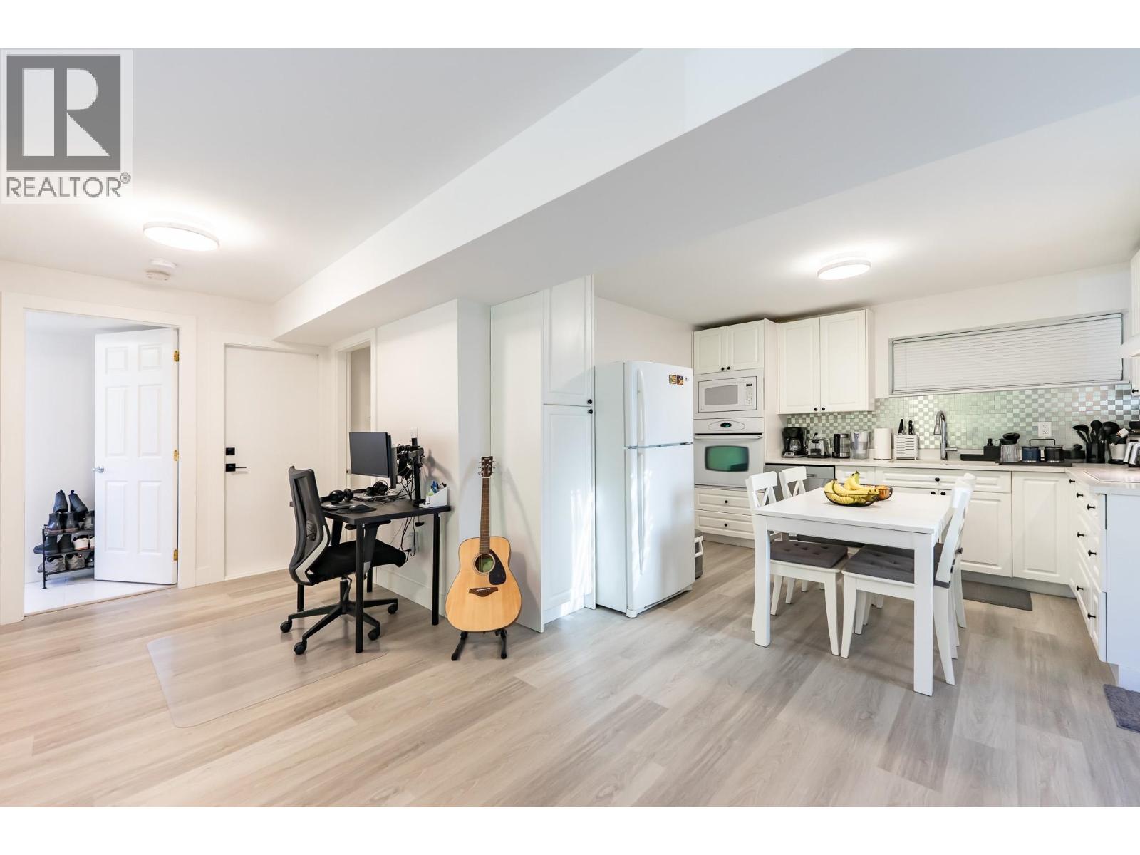 Garden Suite-4605 PRIME STREET, North Vancouver